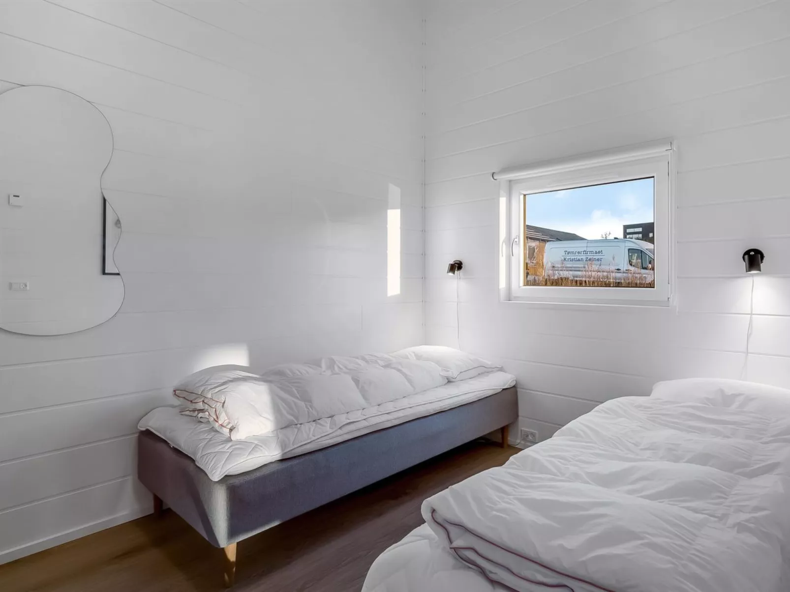 "Hana" - 800m from the sea-Inside