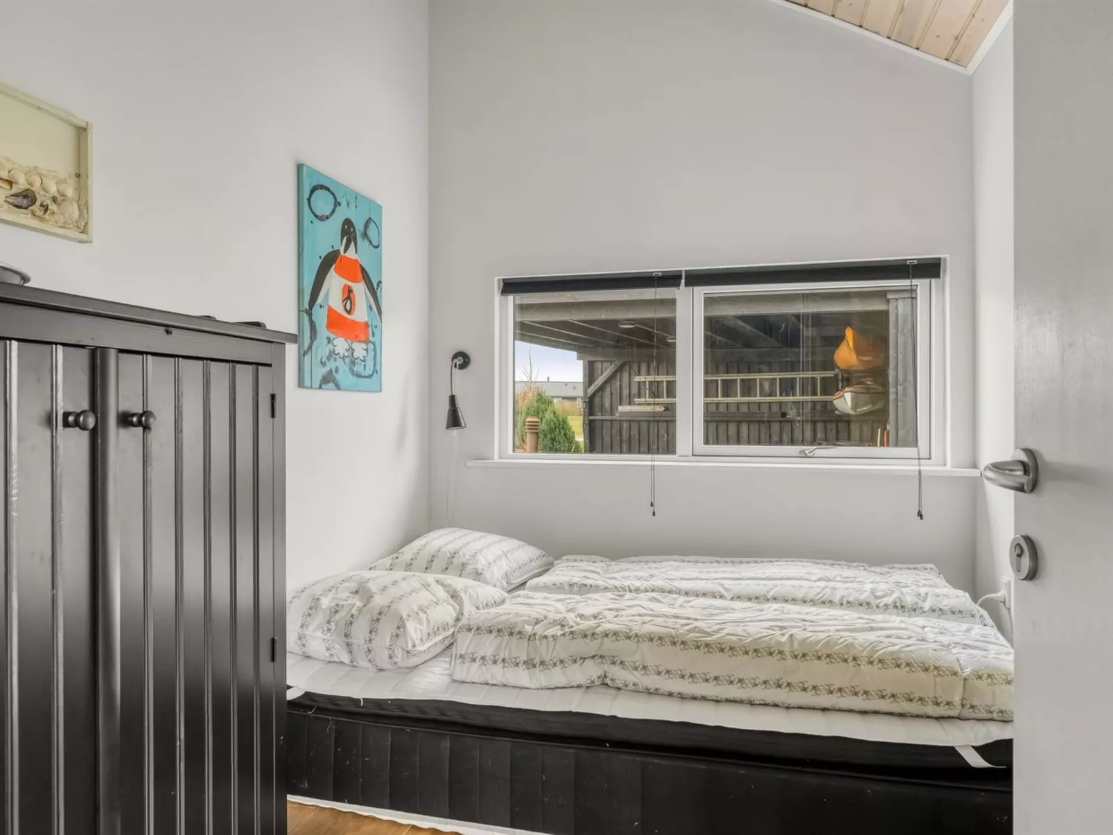 "Kato" -  from the sea-Inside