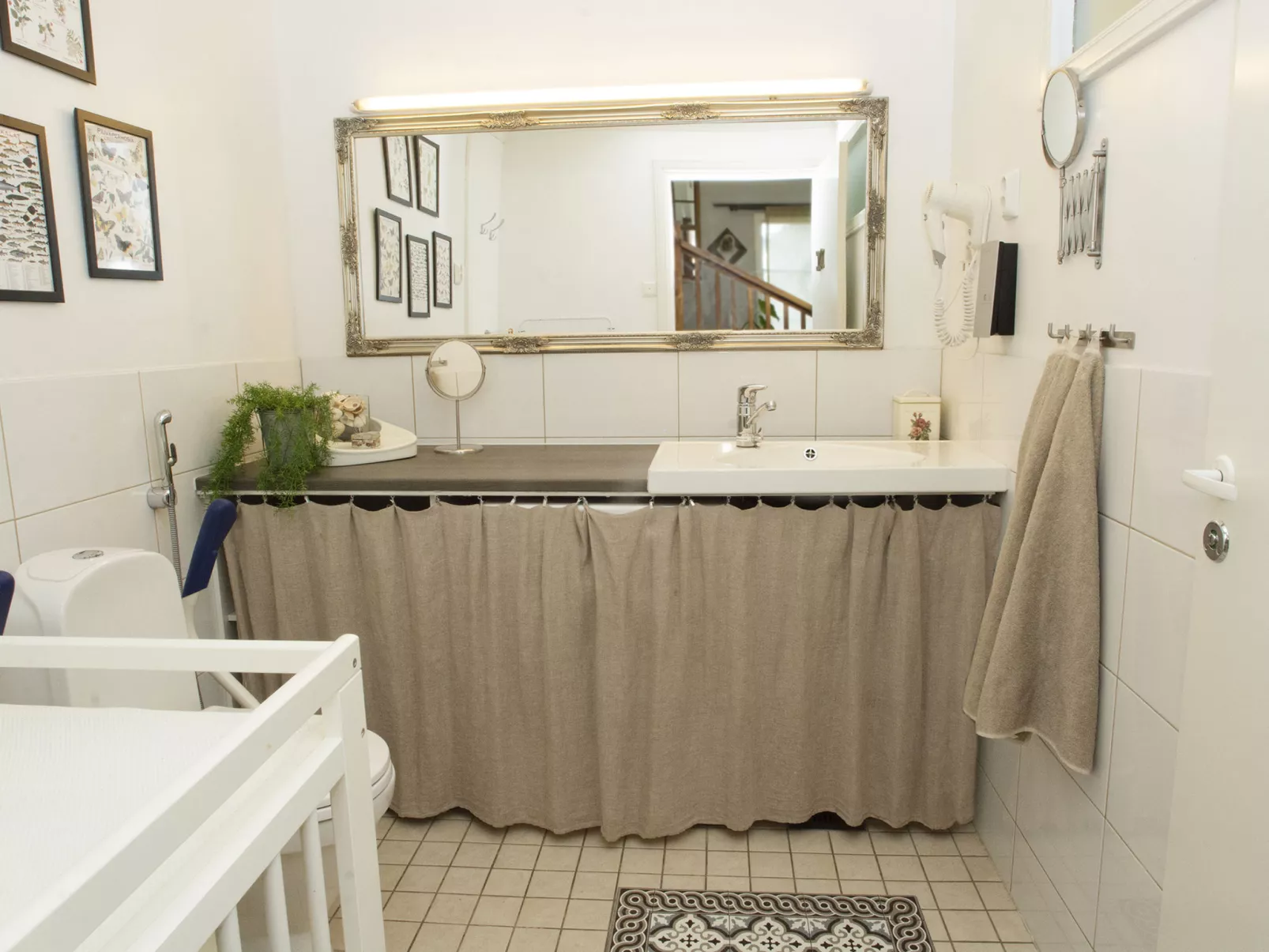 Päätalo, mökkilomat ja perhejuhlat-Dedans