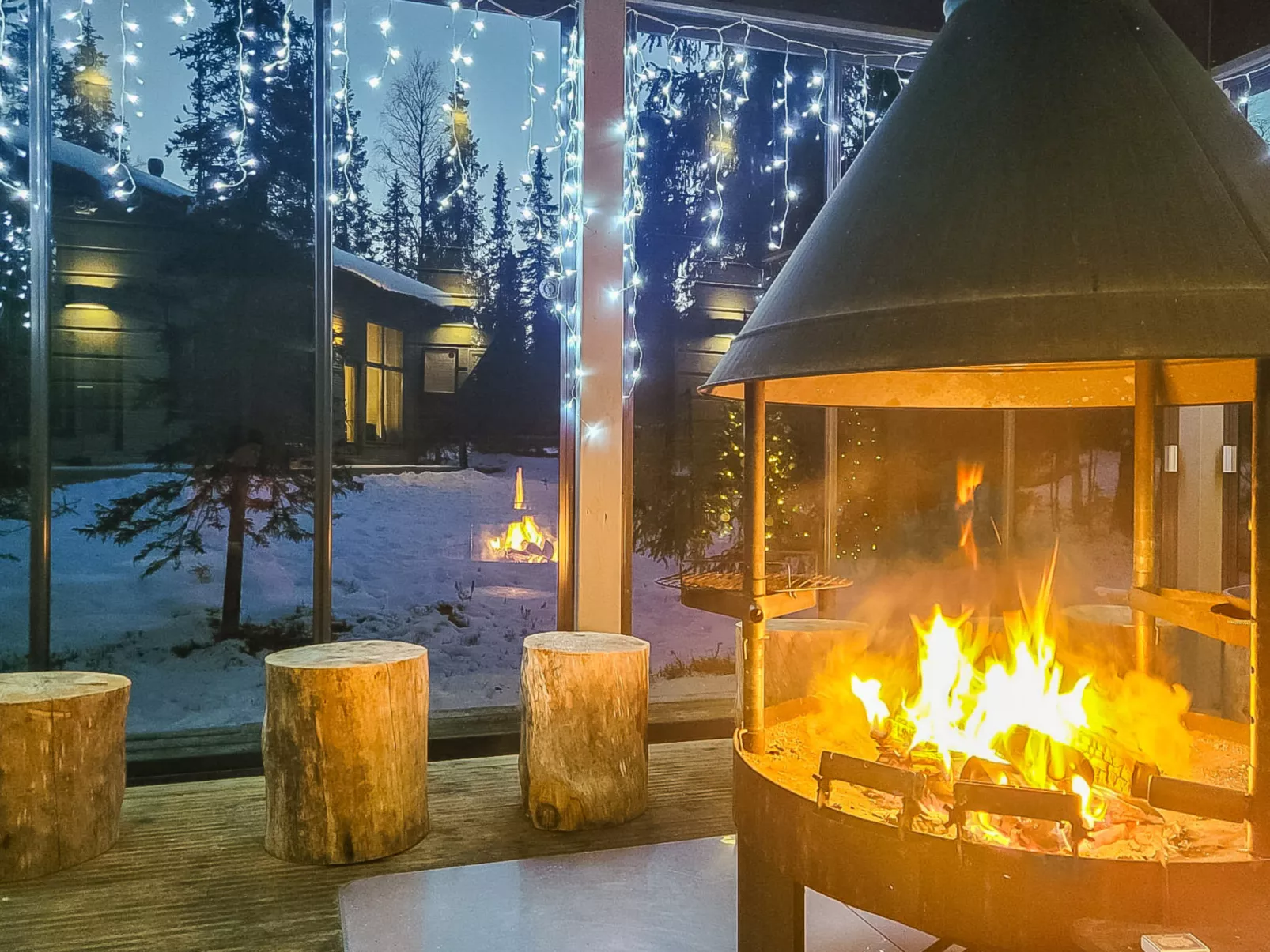 Villa vuosseli a 1-Inside