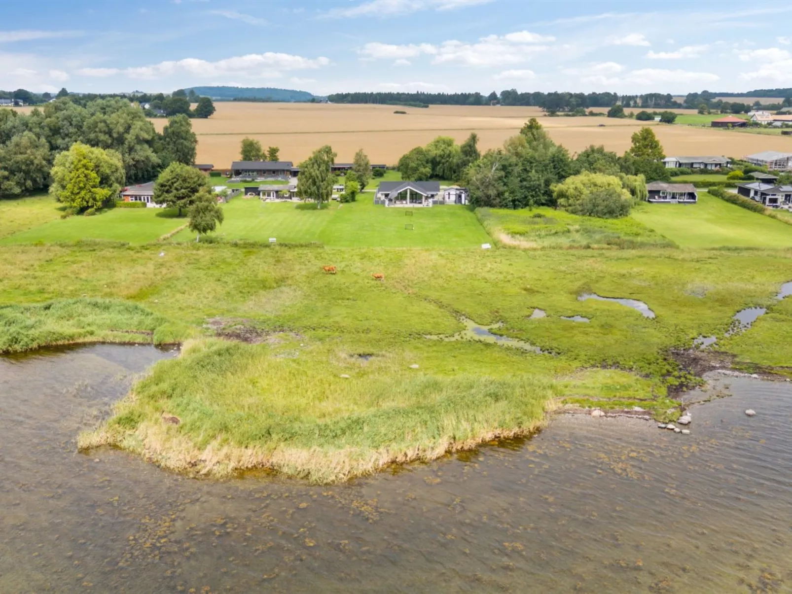 "Thyra" - 50m to the fjord-Draußen