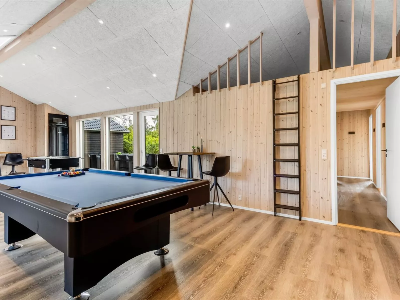 "Matild" - 400m from the sea-Dedans