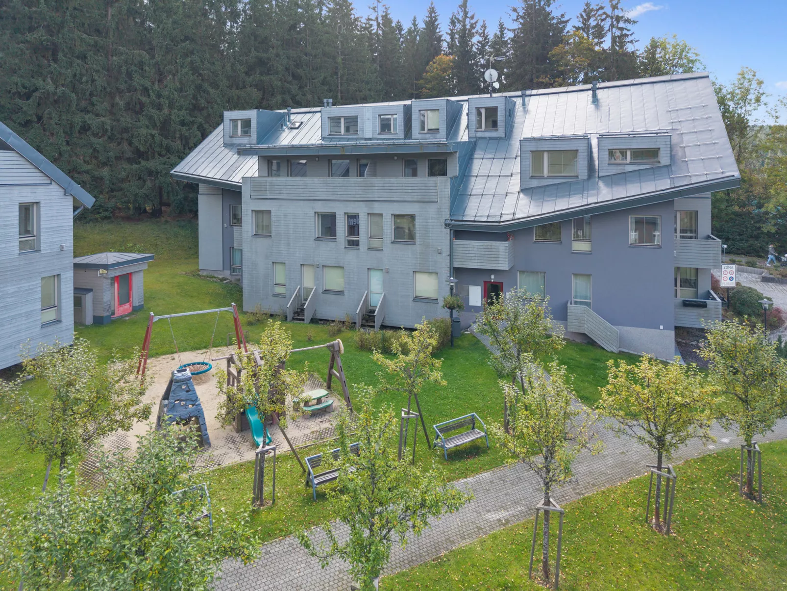 Resident Harrachov B-Draußen