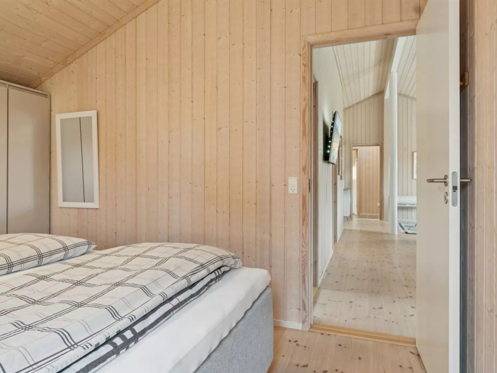 "Hawarth" - 275m from the sea-Dedans