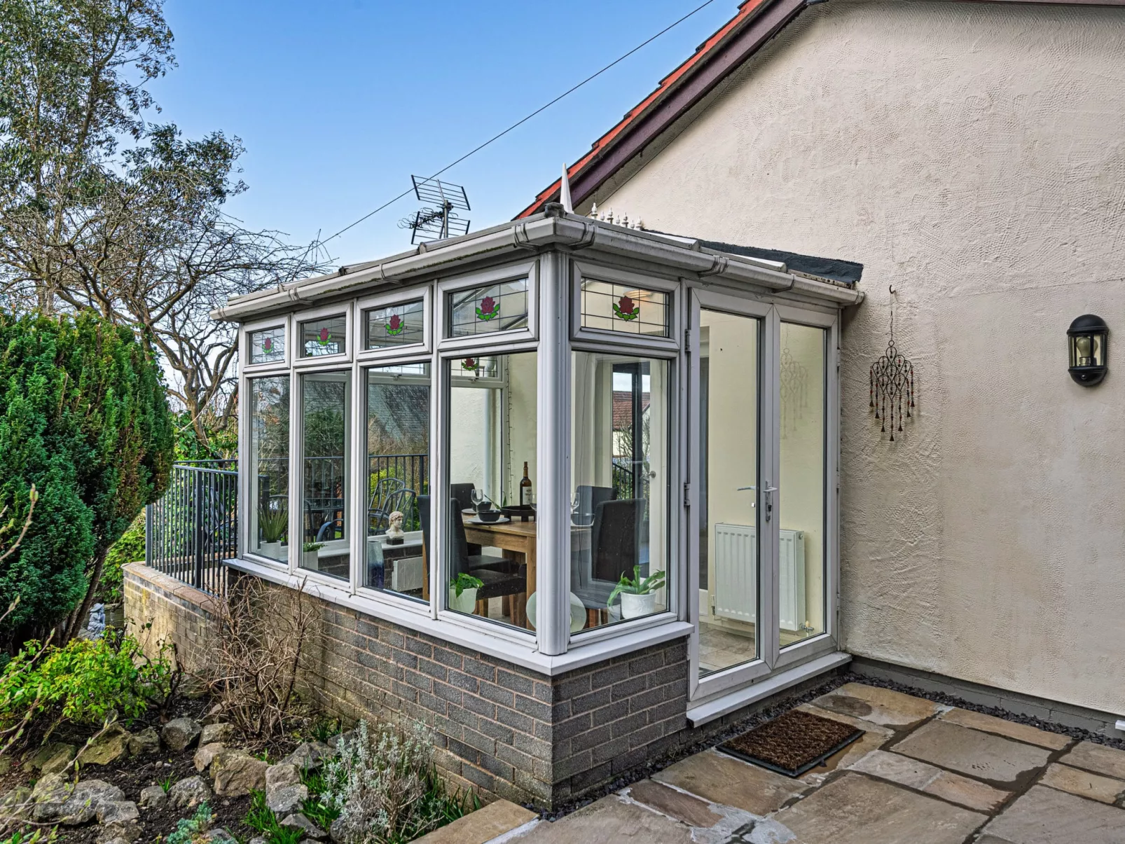 Cesail Y Mynydd-Dedans