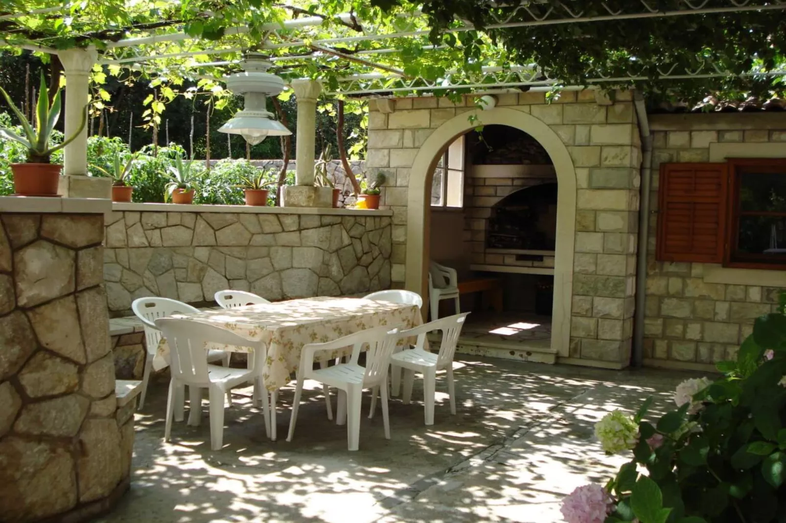 Four bedroom apartment-Outdoor