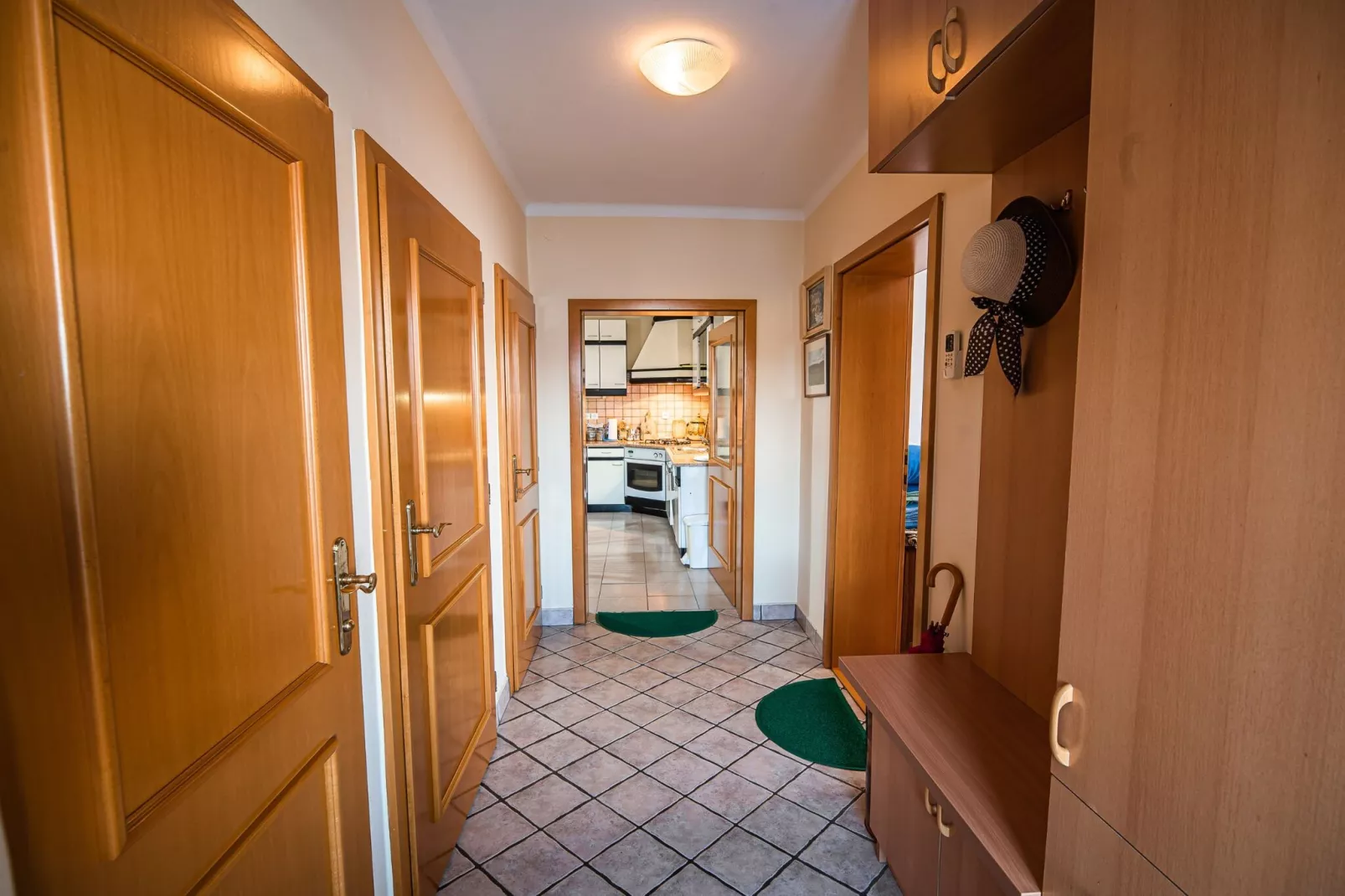 Relaxing Retreat with Hot Tub in Sevnica - Three Bedroom Apartment-Indoor