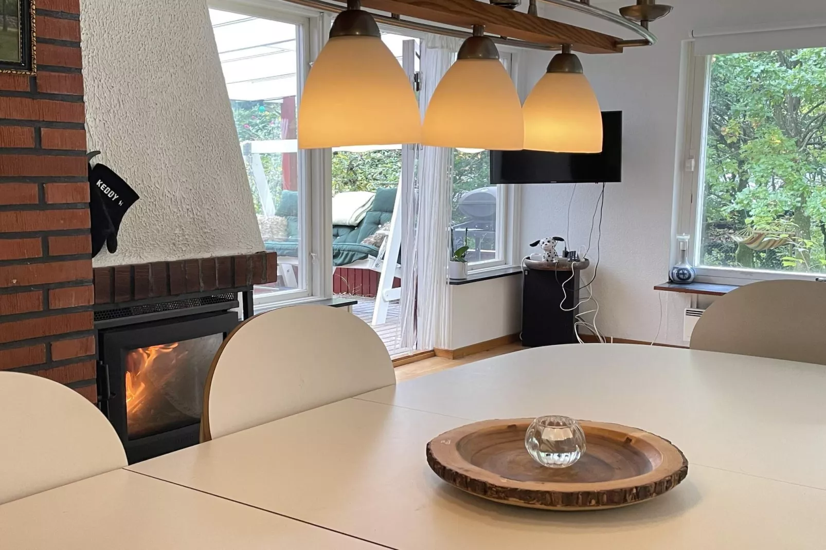 Charmant chalet au bord du lac avec sauna-Intérieur