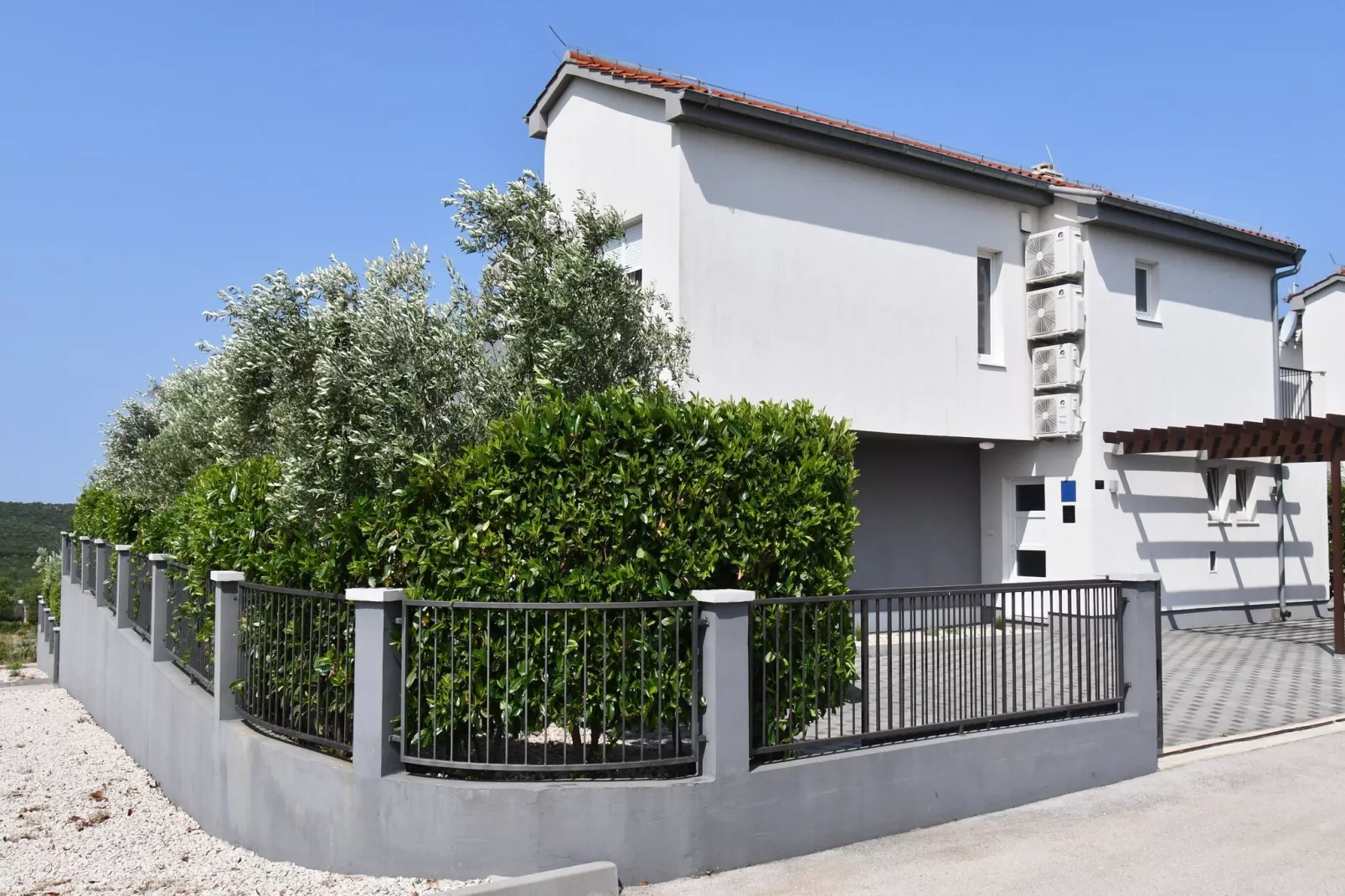 Luxury Escape with Swimming Pool & Modern Design - Deluxe Four Bedroom Villa with Sea View and Private Pool (Villa 5)-Extérieur