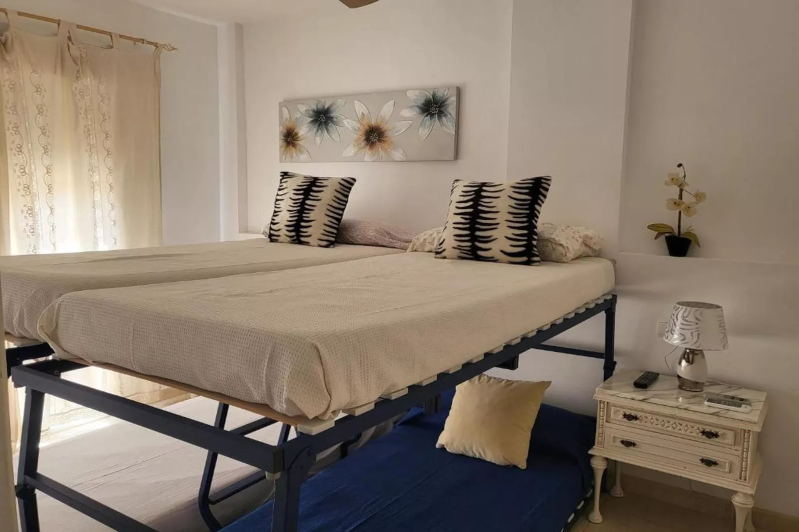 CT 345 AL - Faro's Cala Marques Townhouse-Bedroom