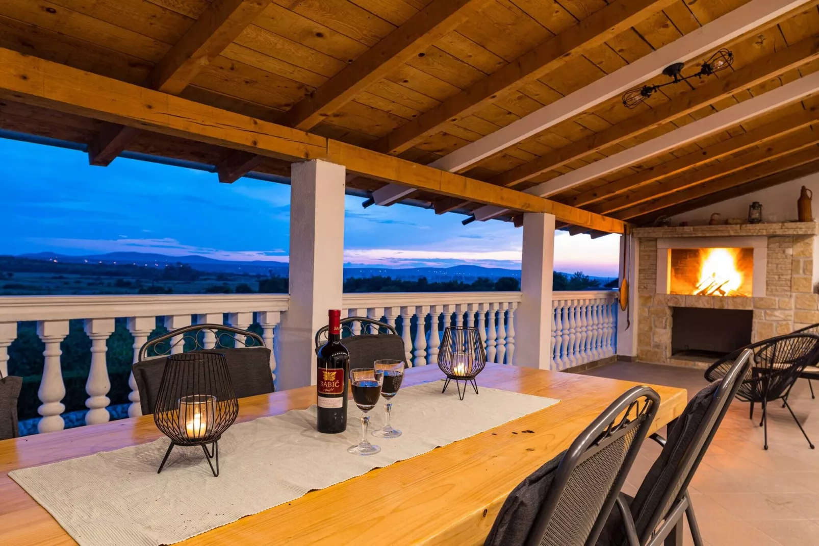 Holiday home Agro Casa-Terrasse / balcon