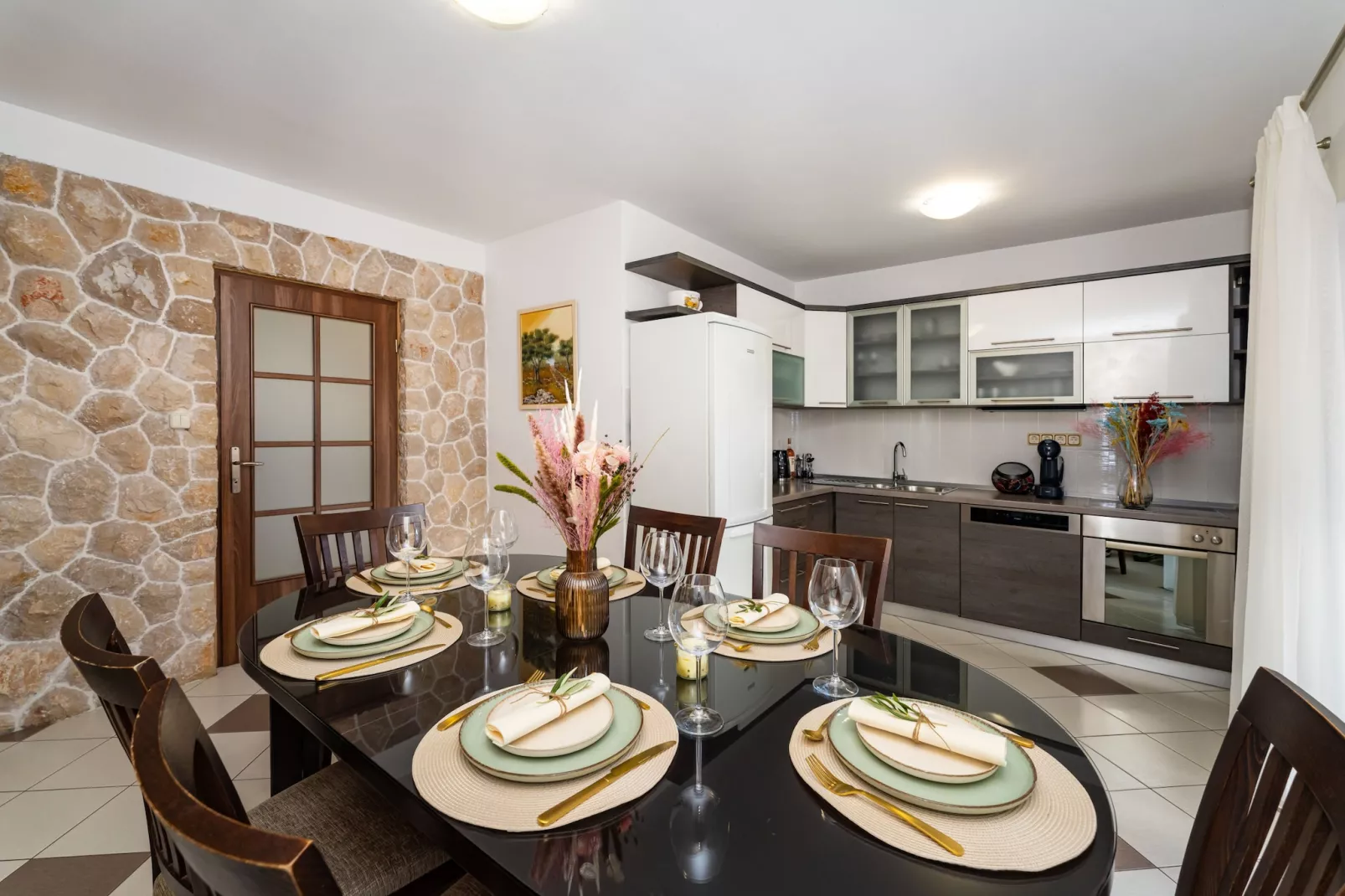 Villa Marijana-Esszimmer