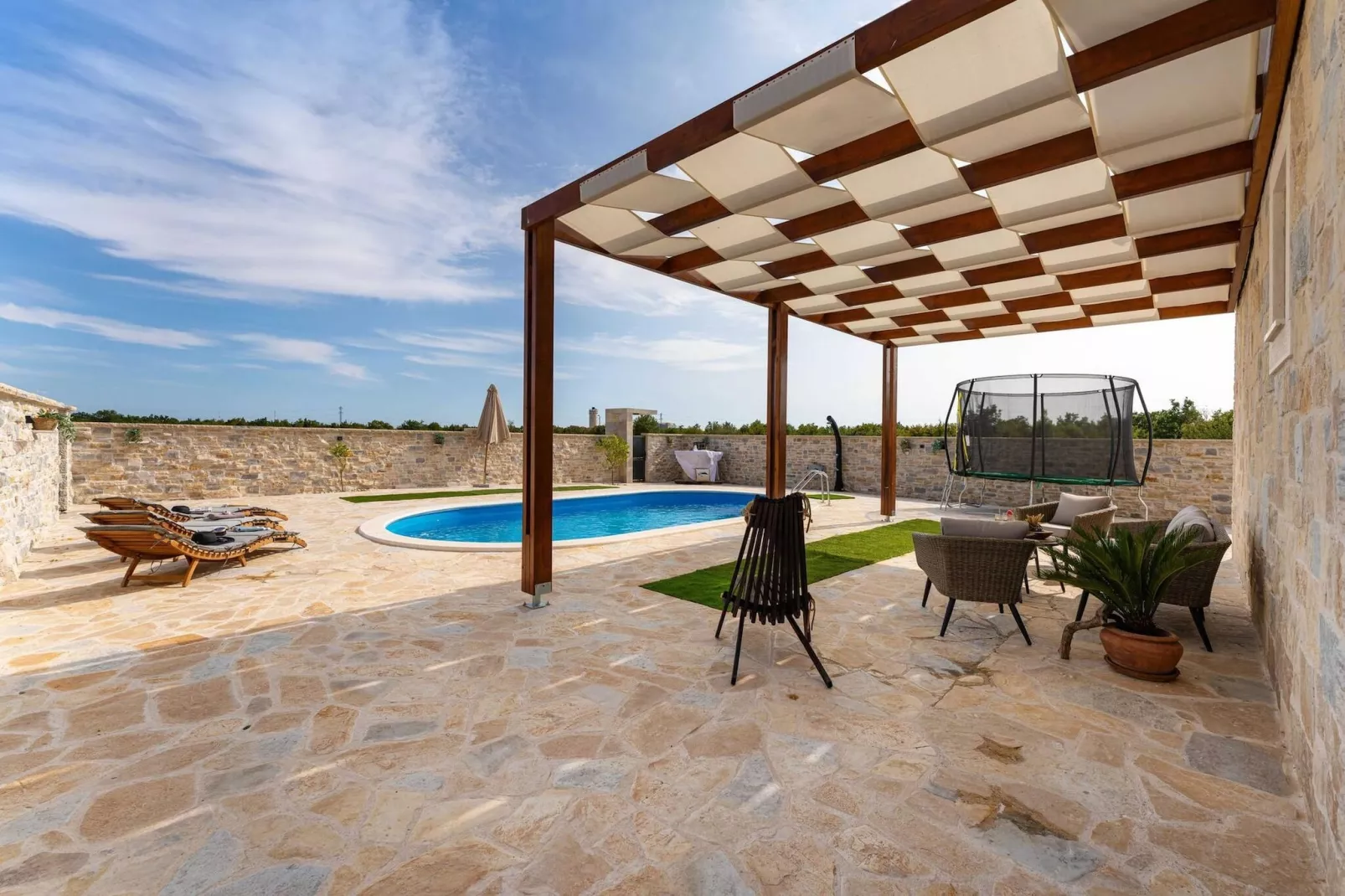 Holiday home Katalea-Schwimmbad