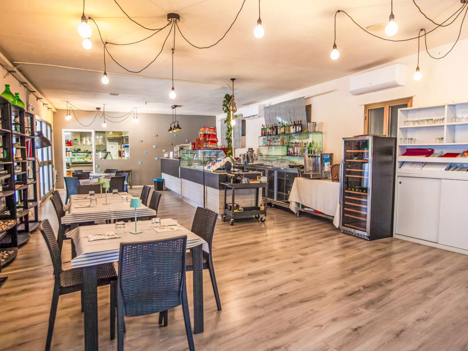 Costa D'Argento-Inside