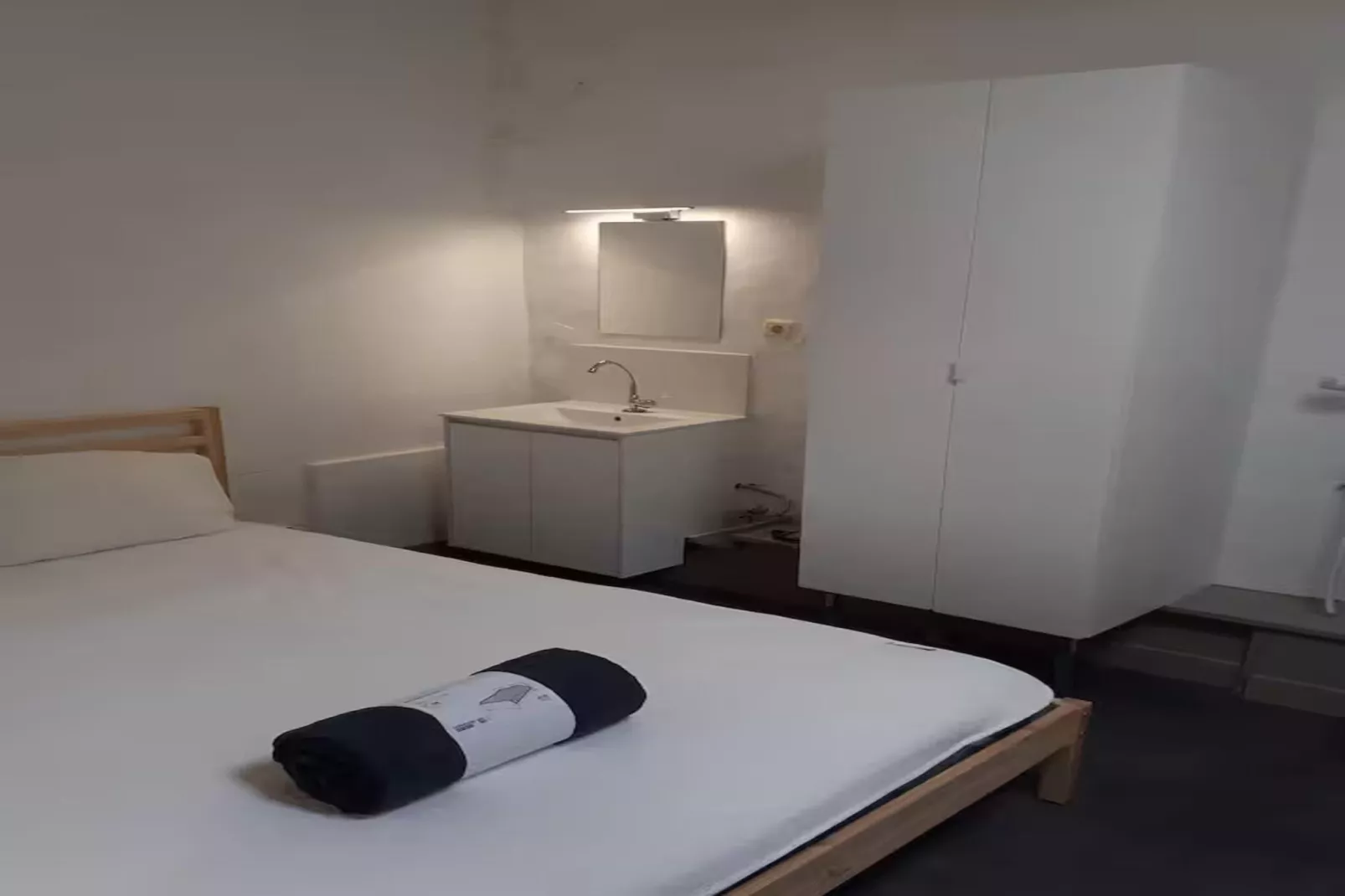 L'Ecureuil Blanc-Bathroom