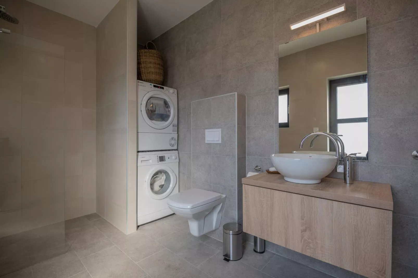 Luxury Villa Prolozac-Badezimmer