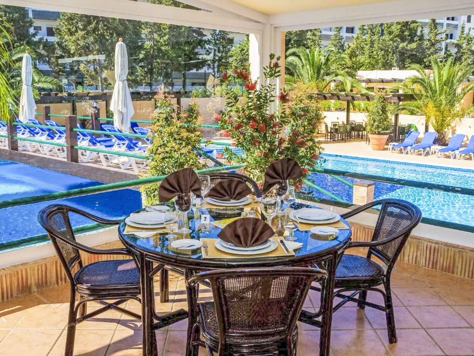 Joyce - Sunny Way-Dedans