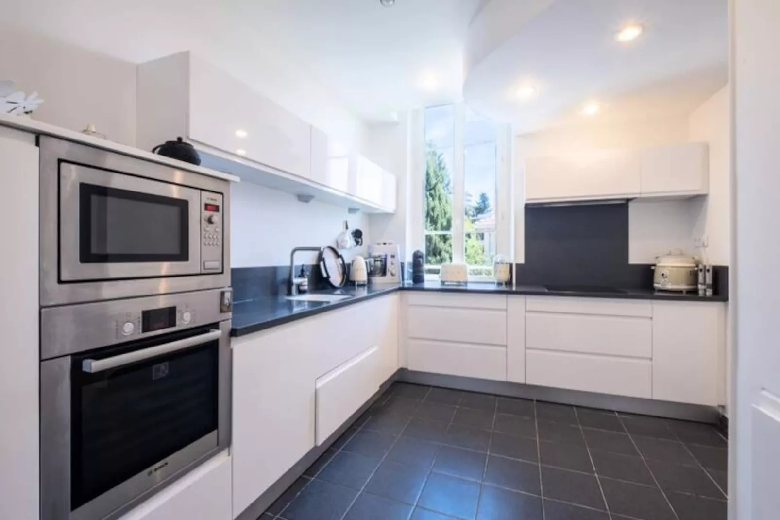 Résidence Maison Et Piscine Chauff&eacute;e 5min &agrave; Pied Du Centre !-Non tagué