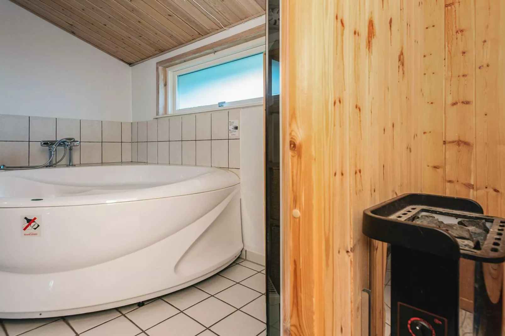 Luxury Retreat near Beach - By Traum Ferienwohnungen-Sauna