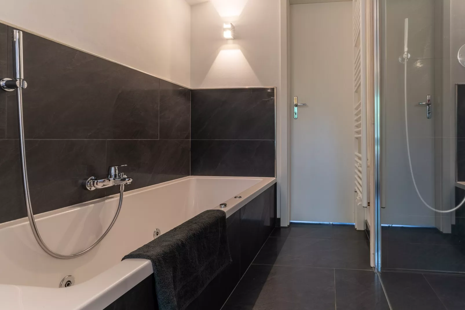 Ferienhaus Hygge Westerhever-Badezimmer