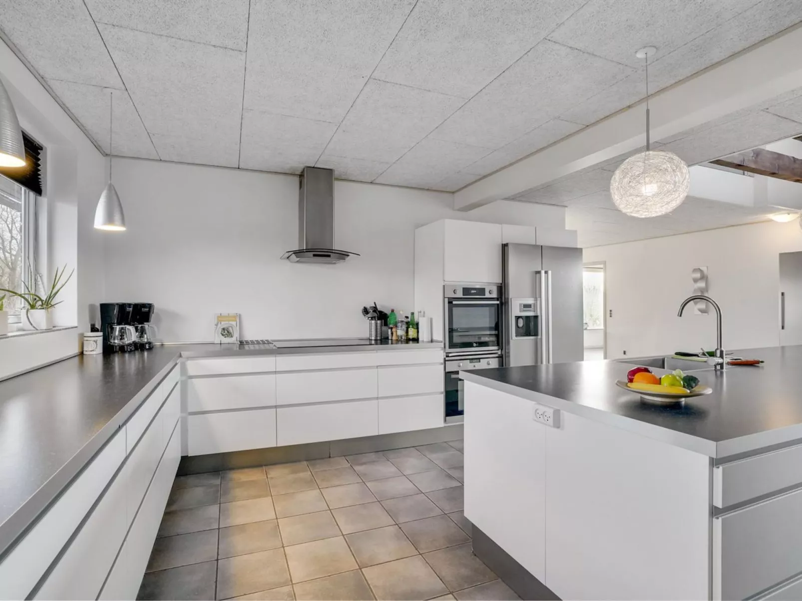 "Markhild" - 300m to the fjord-Drinnen