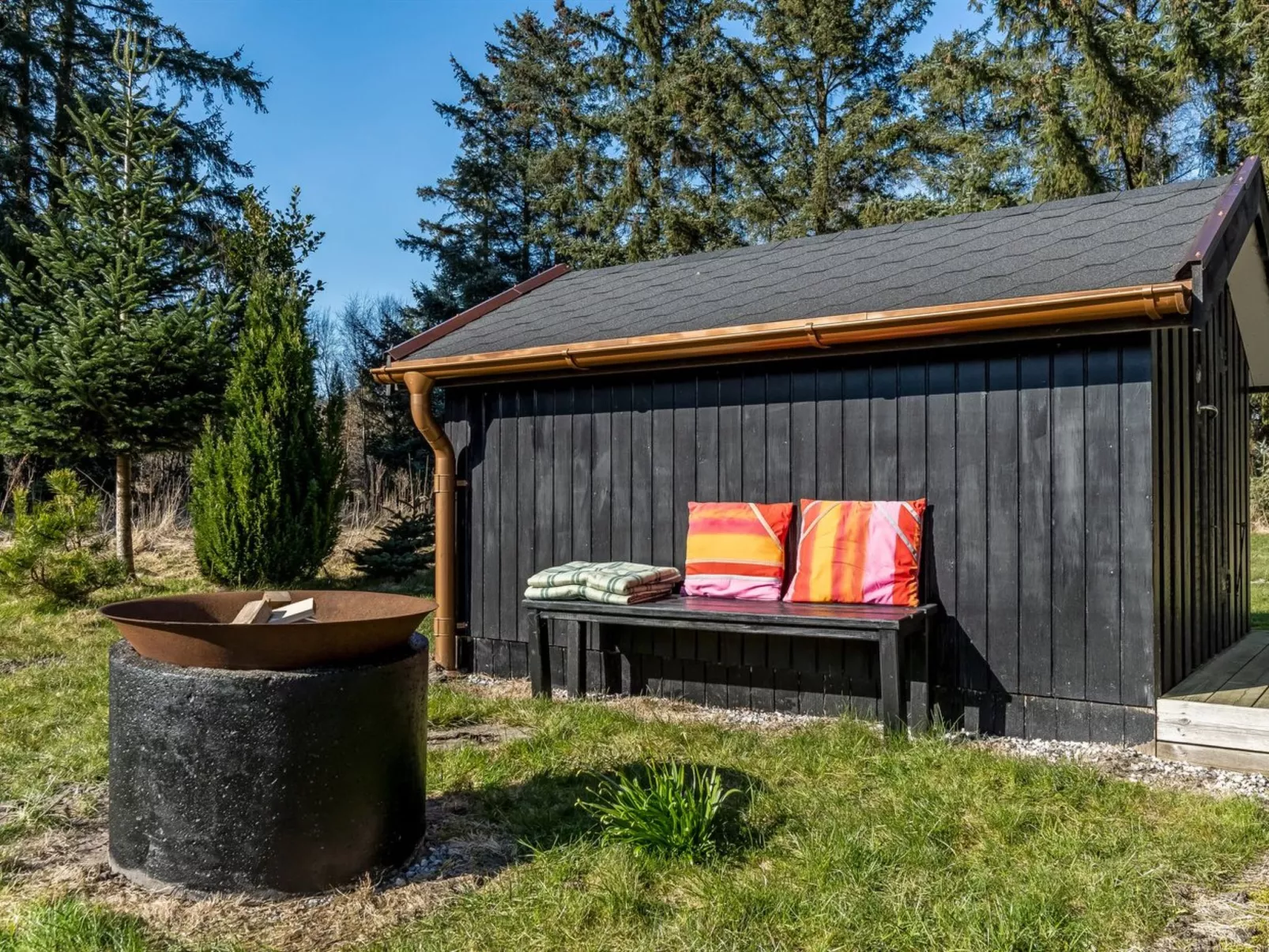 "Marla" - 1.1km from the sea-Outside