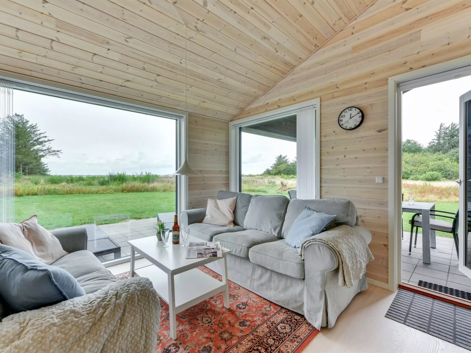 "Tindra" - 30m to the fjord-Dedans