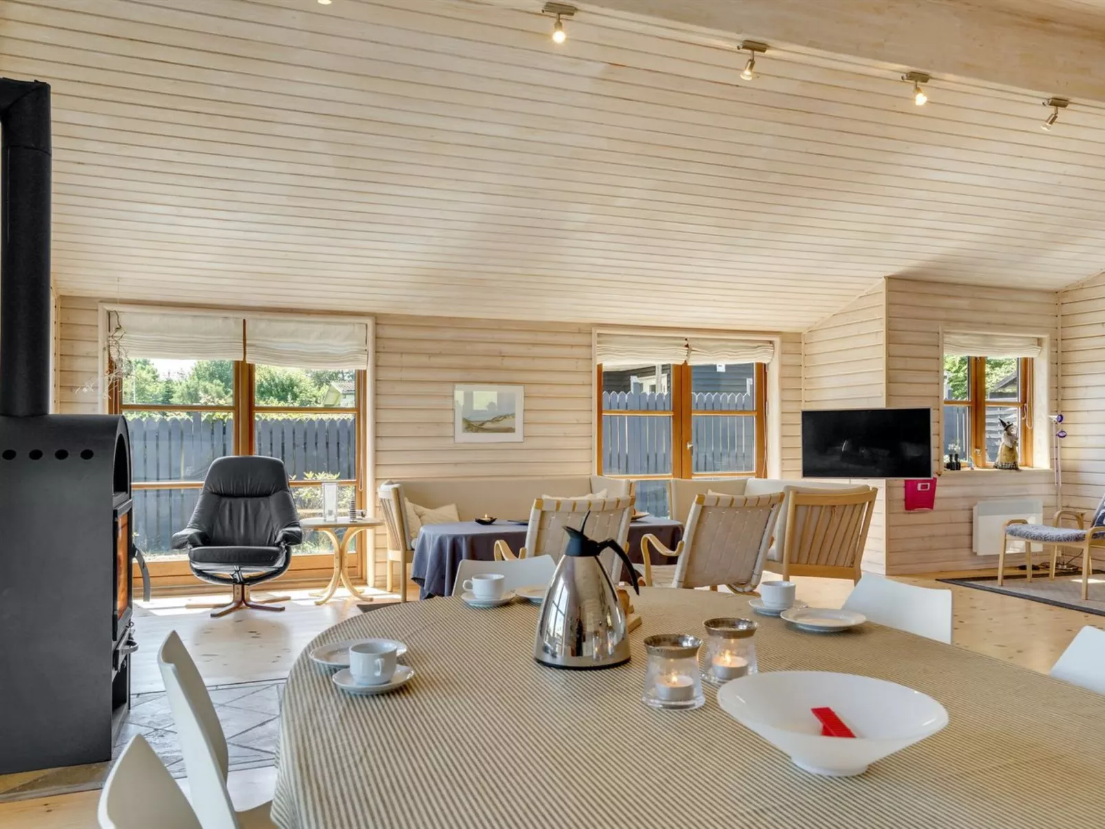 "Øthkil" - 93m from the sea-Dedans