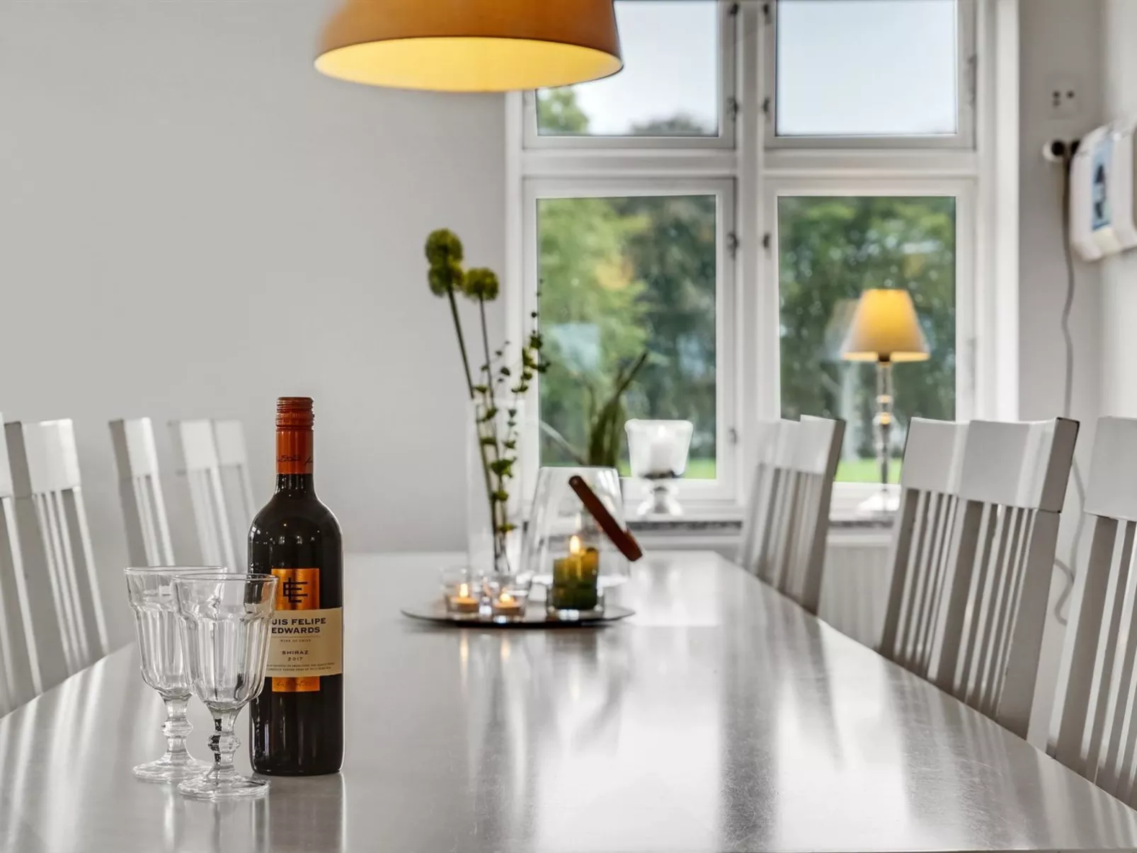 "Eini" - 4.5km from the sea-Inside