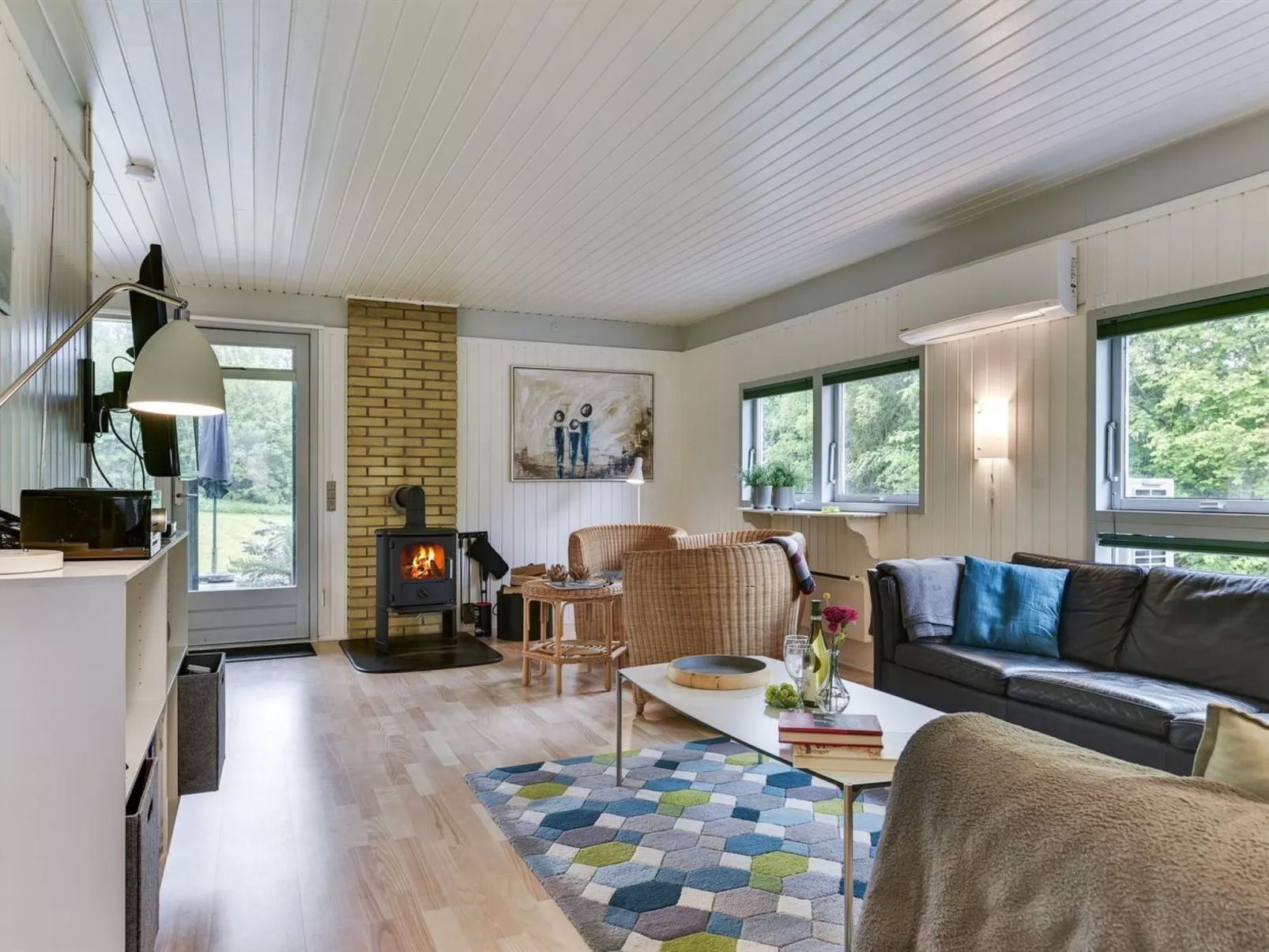 "Hasti" - 700m from the sea-Inside