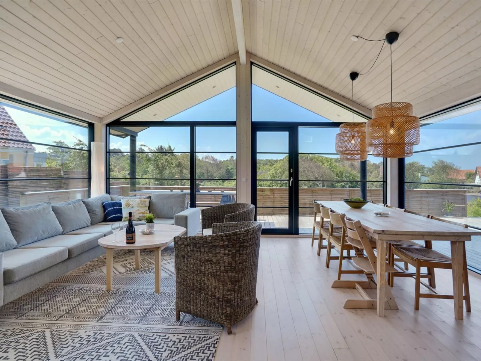 "Gunver" - 150m from the sea-Inside