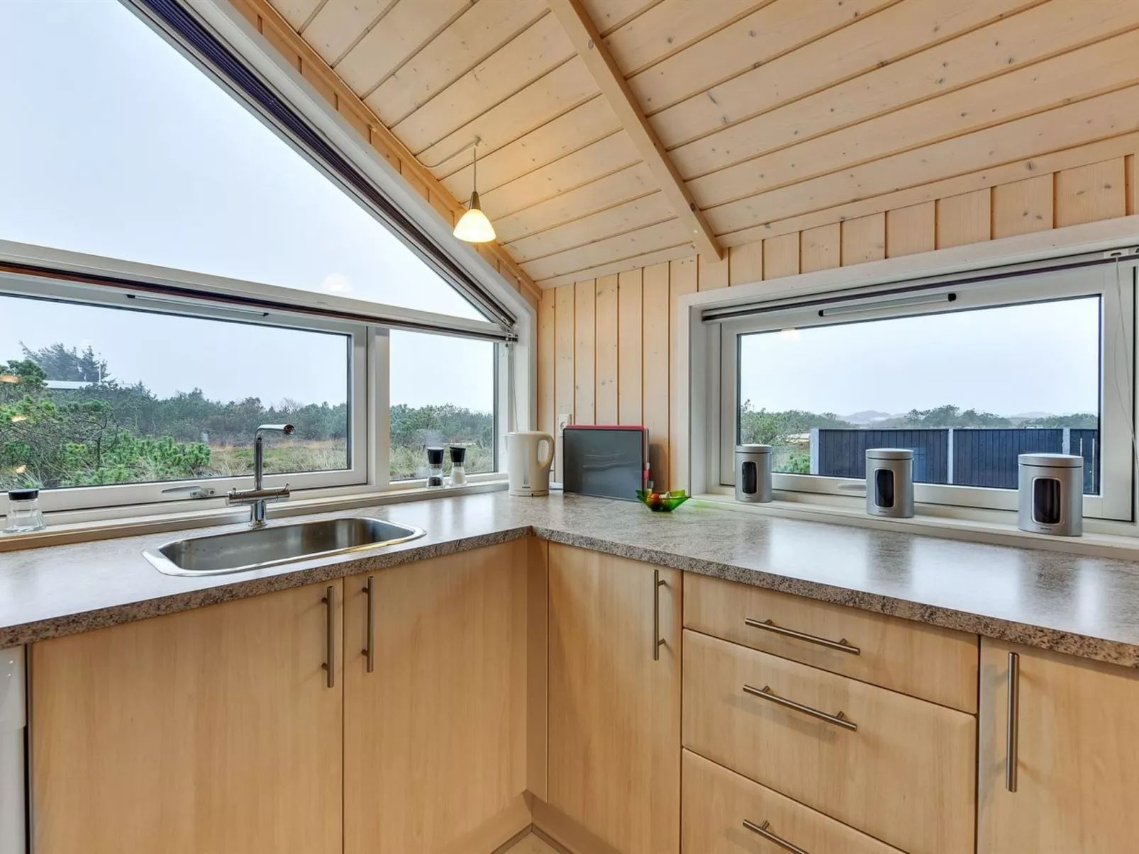 "Christan" - 1.2km from the sea-Inside