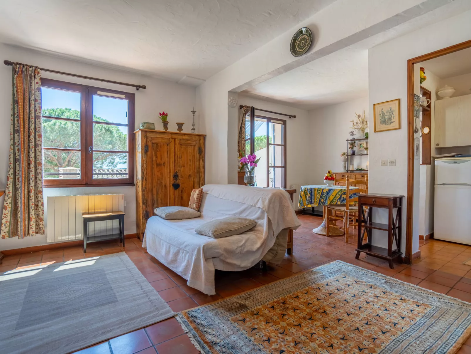 Domaine des Restanques-Inside