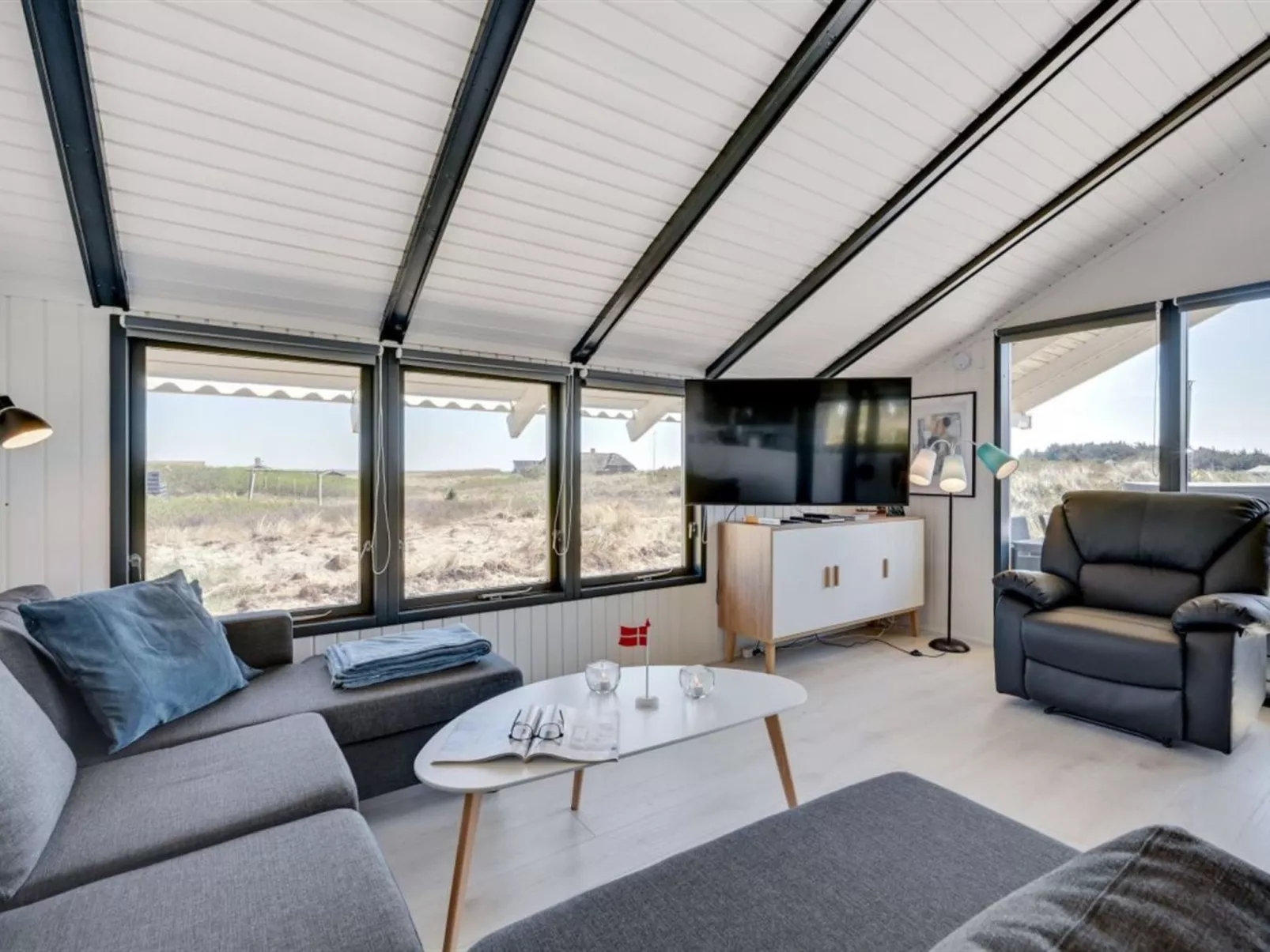 "Asalonis" - 250m from the sea-Inside