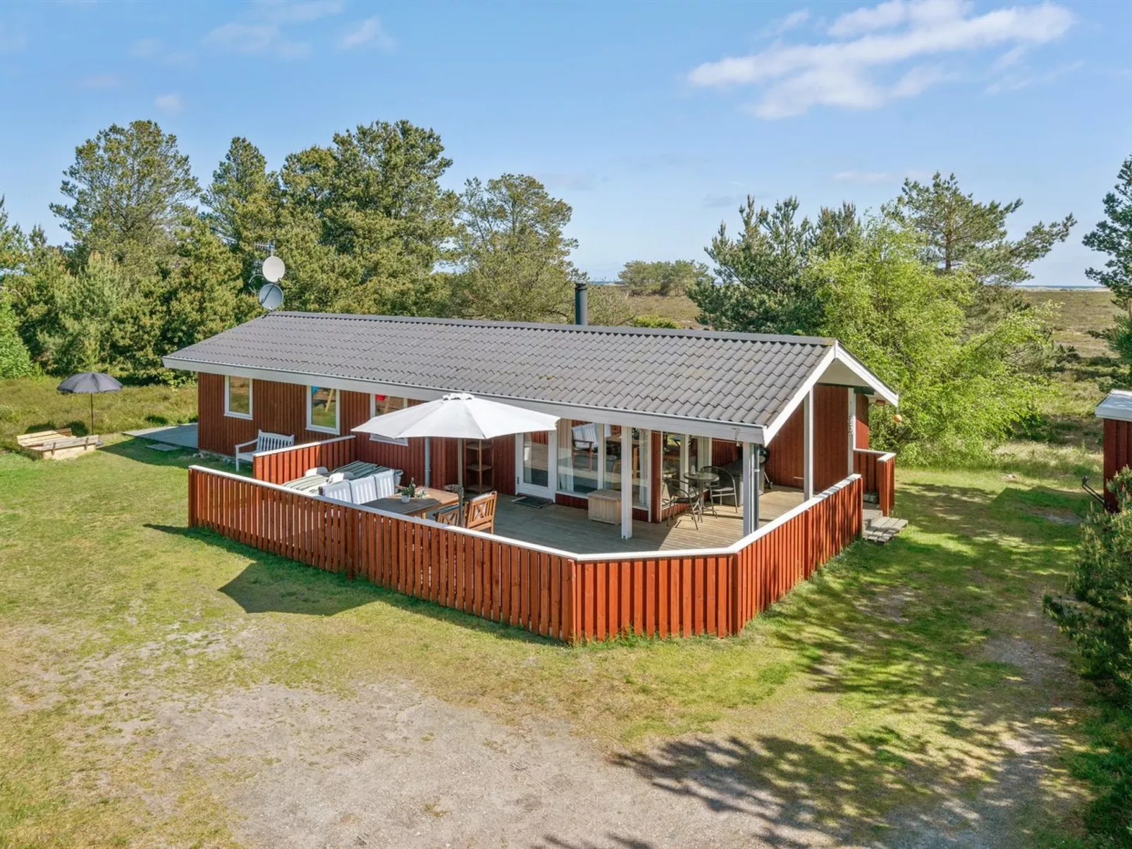 "Hrefna" - 350m from the sea-Draußen