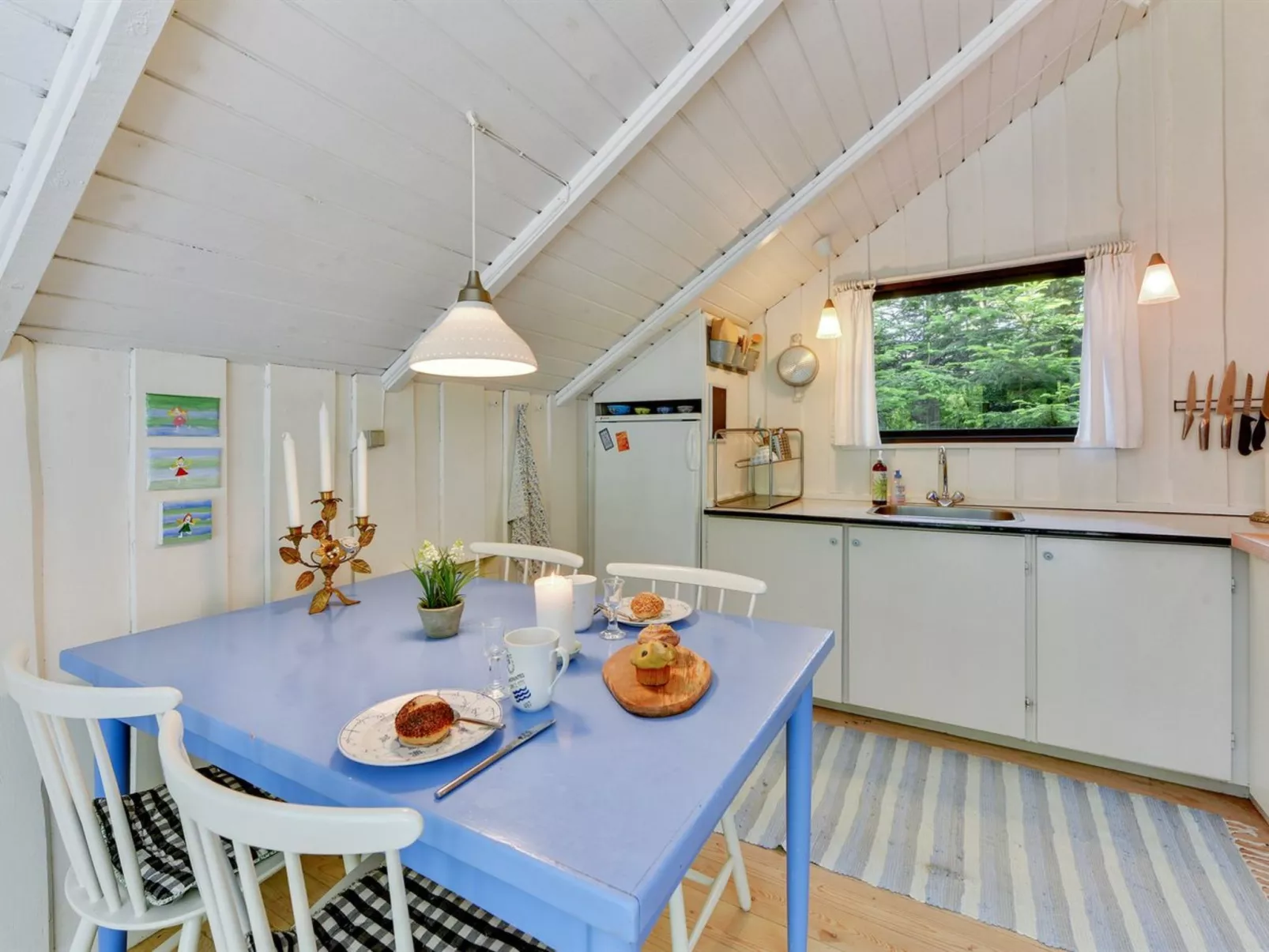 "Alika" - 200m to the fjord-Inside