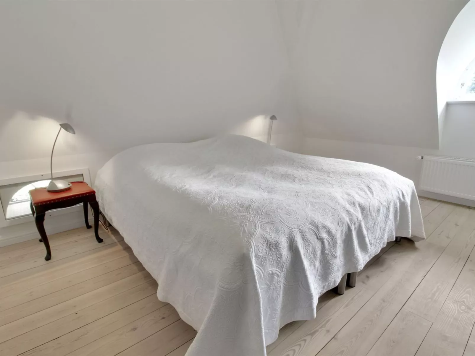 "Ingulf" - 18km from the sea-Inside