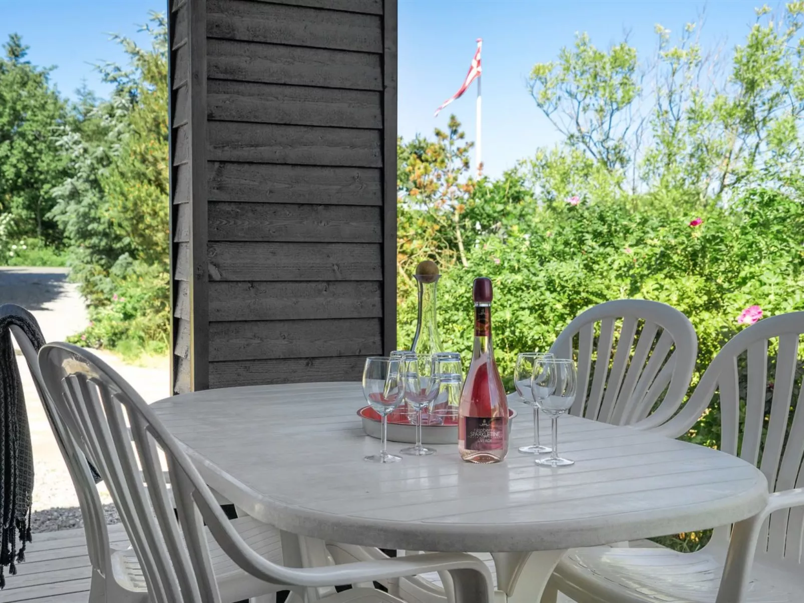 "Ilmarinen" - 561m from the sea-Outside