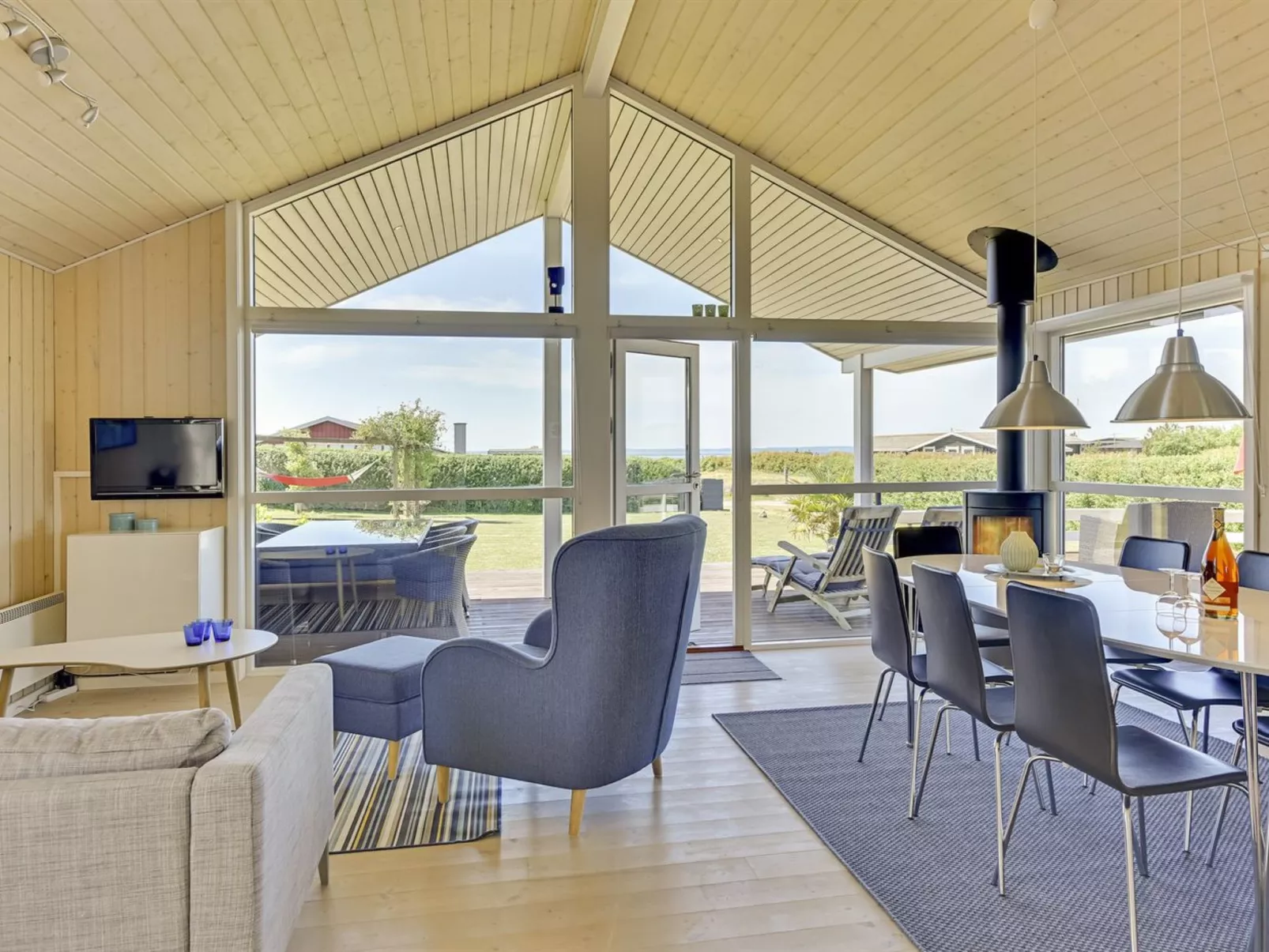 "Kierstine" - 100m from the sea-Dedans