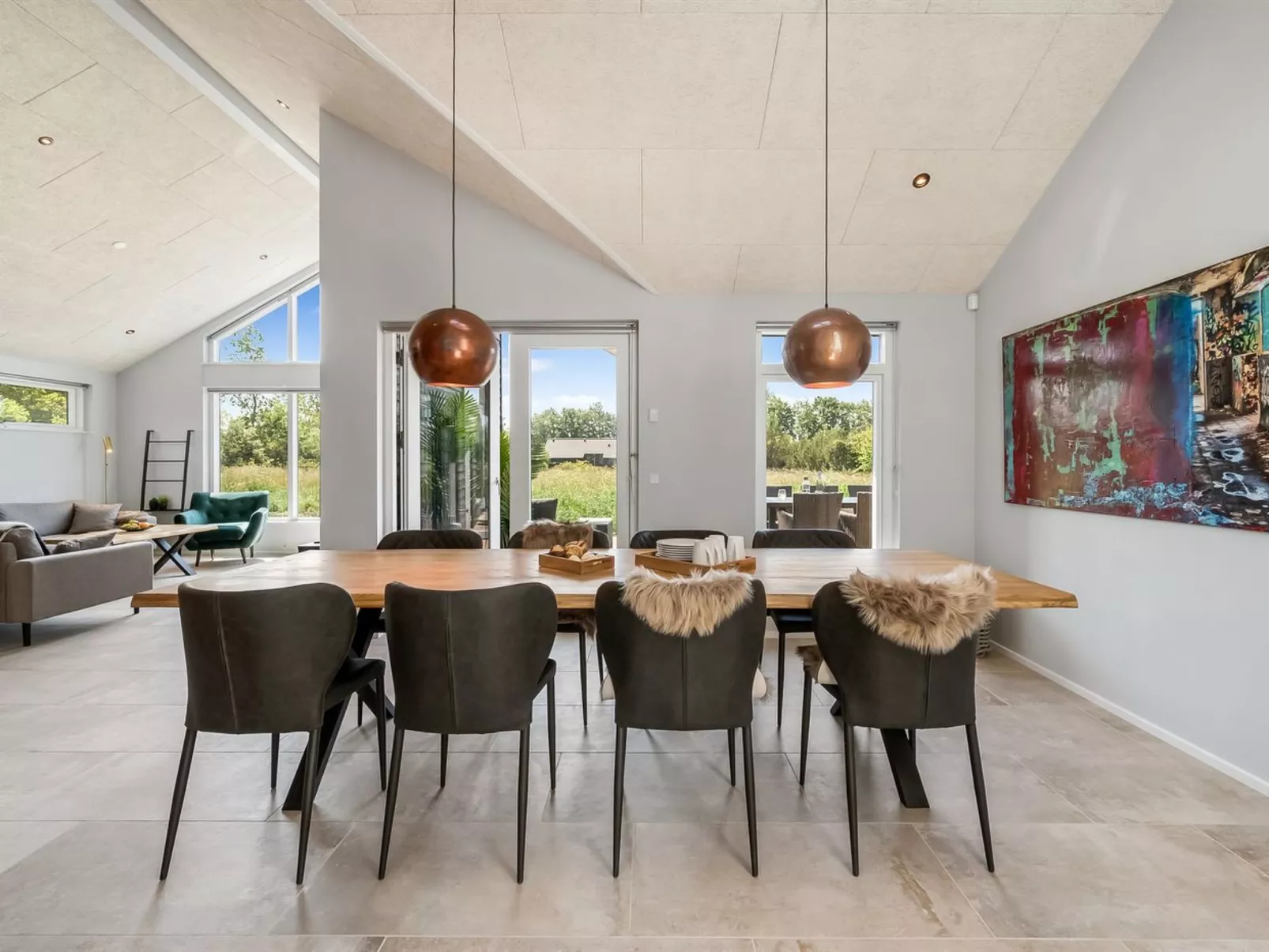 "Måns" - 500m to the fjord-Inside