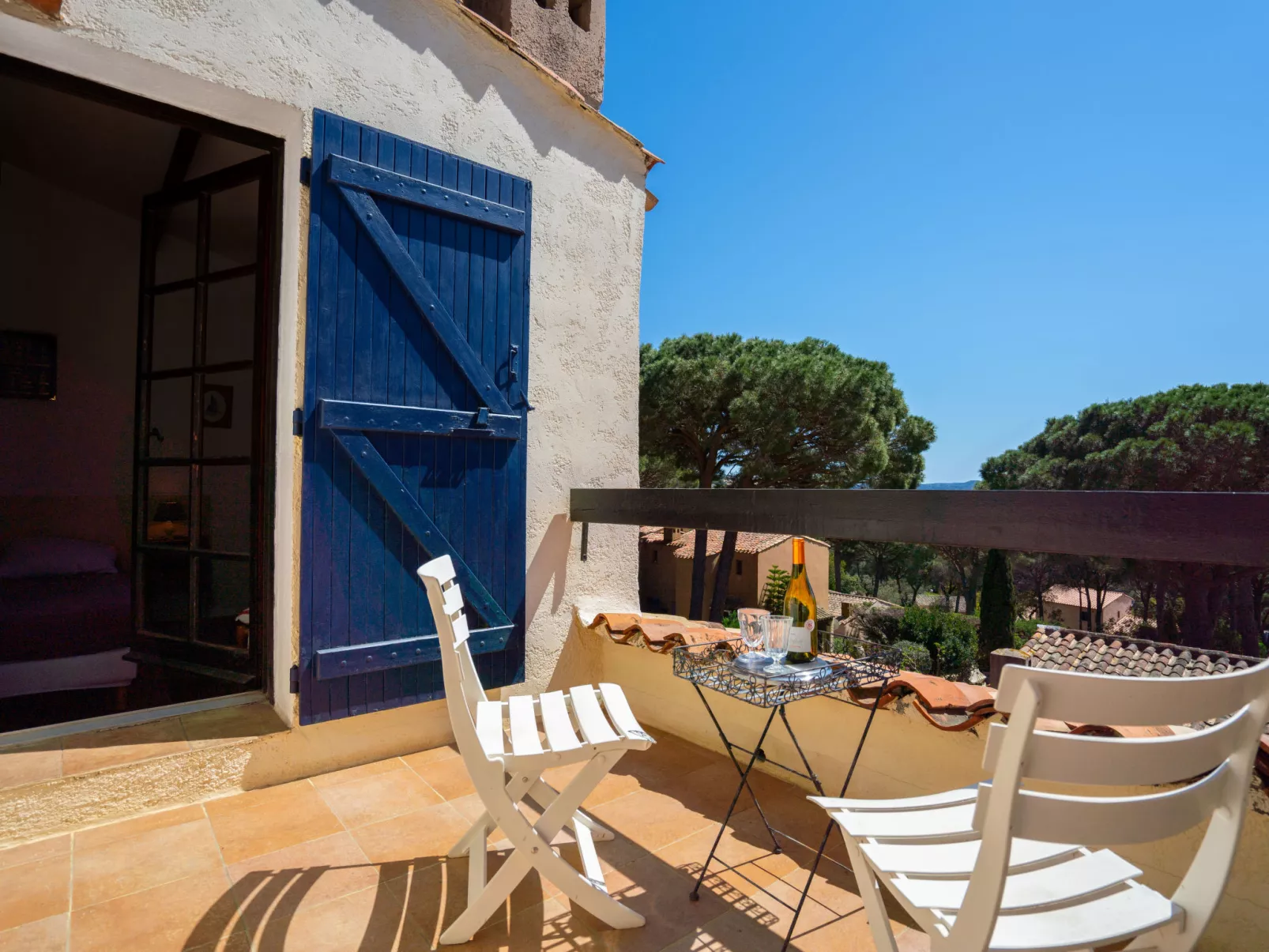 Domaine des Restanques-Outside