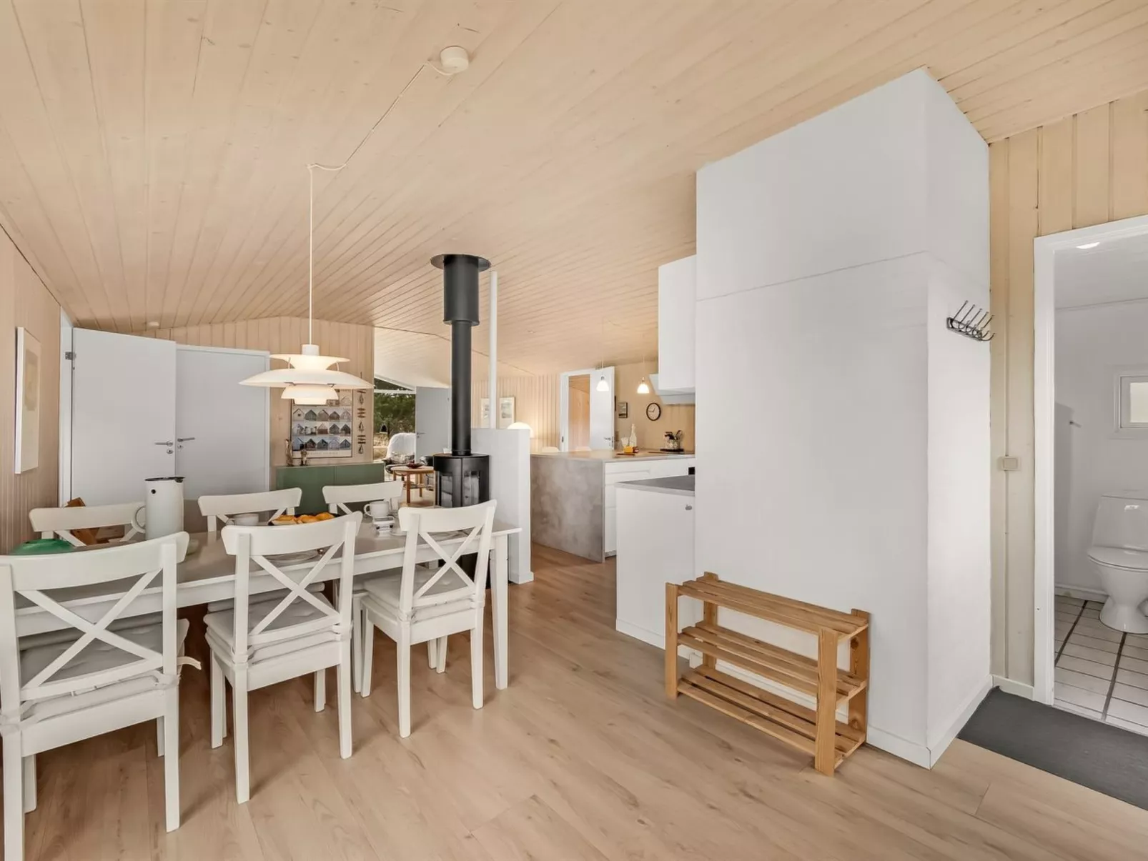 "Julan" - 600m from the sea-Drinnen