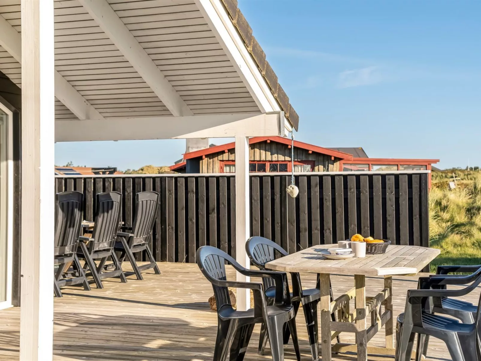 "Horsten" - 350m from the sea-Draußen