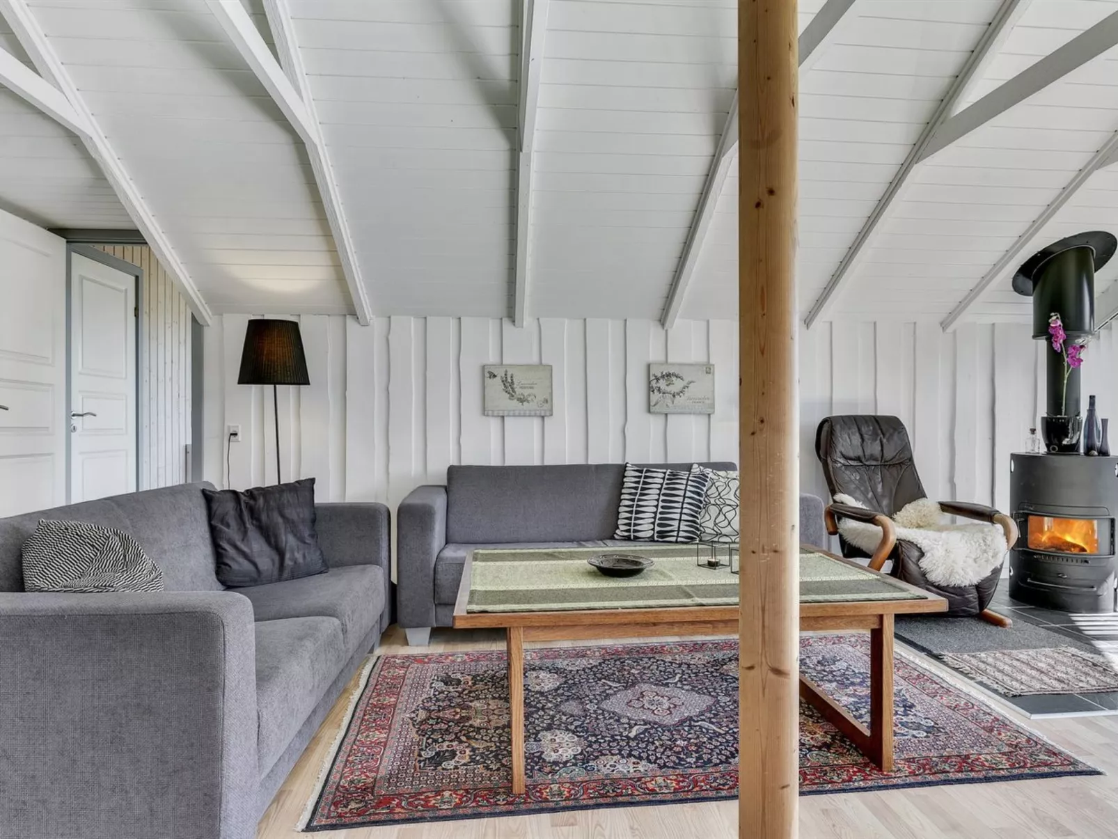 "Katrina" - 50m to the fjord-Inside