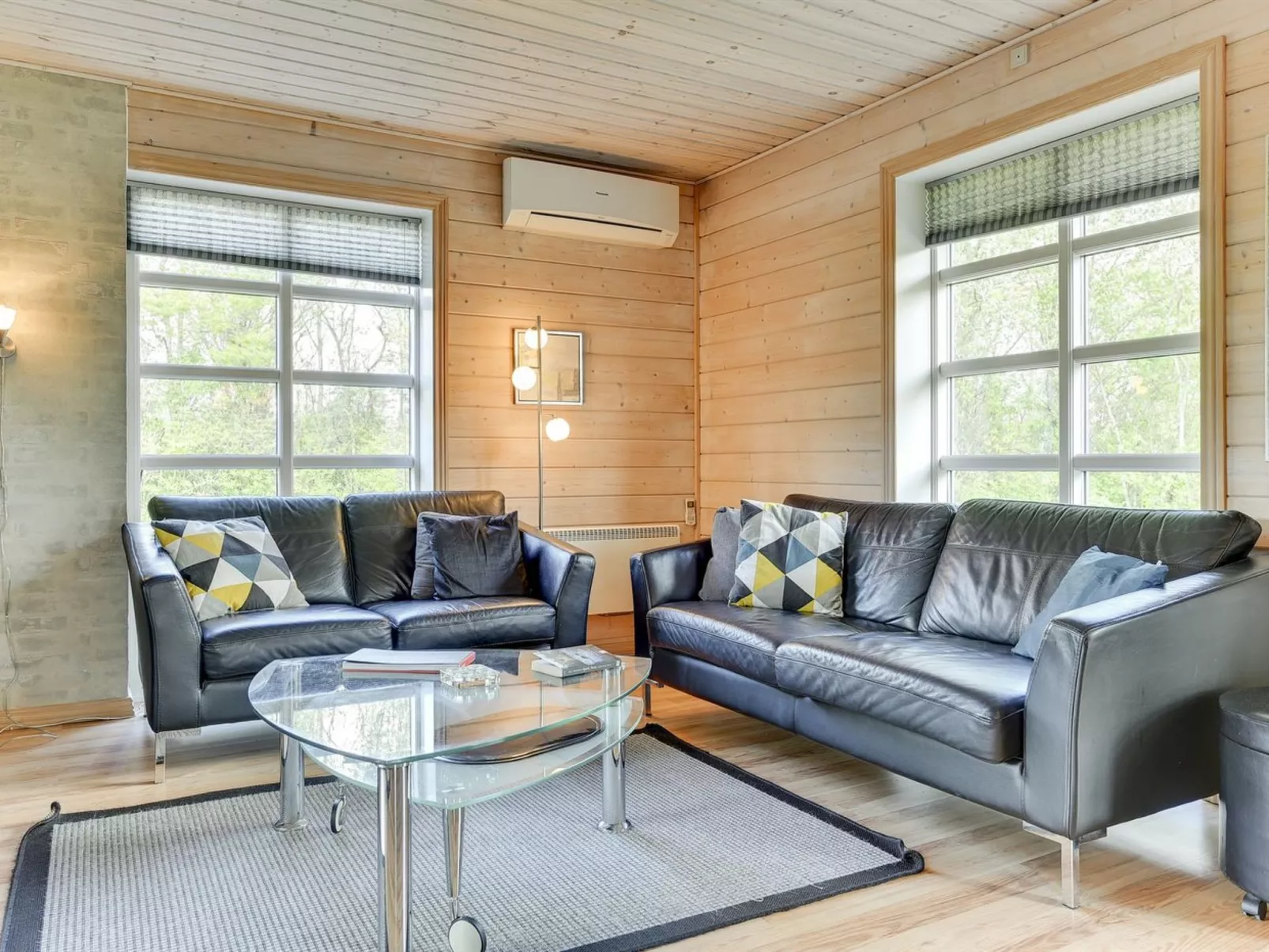 "Fenja" - 500m to the fjord-Inside