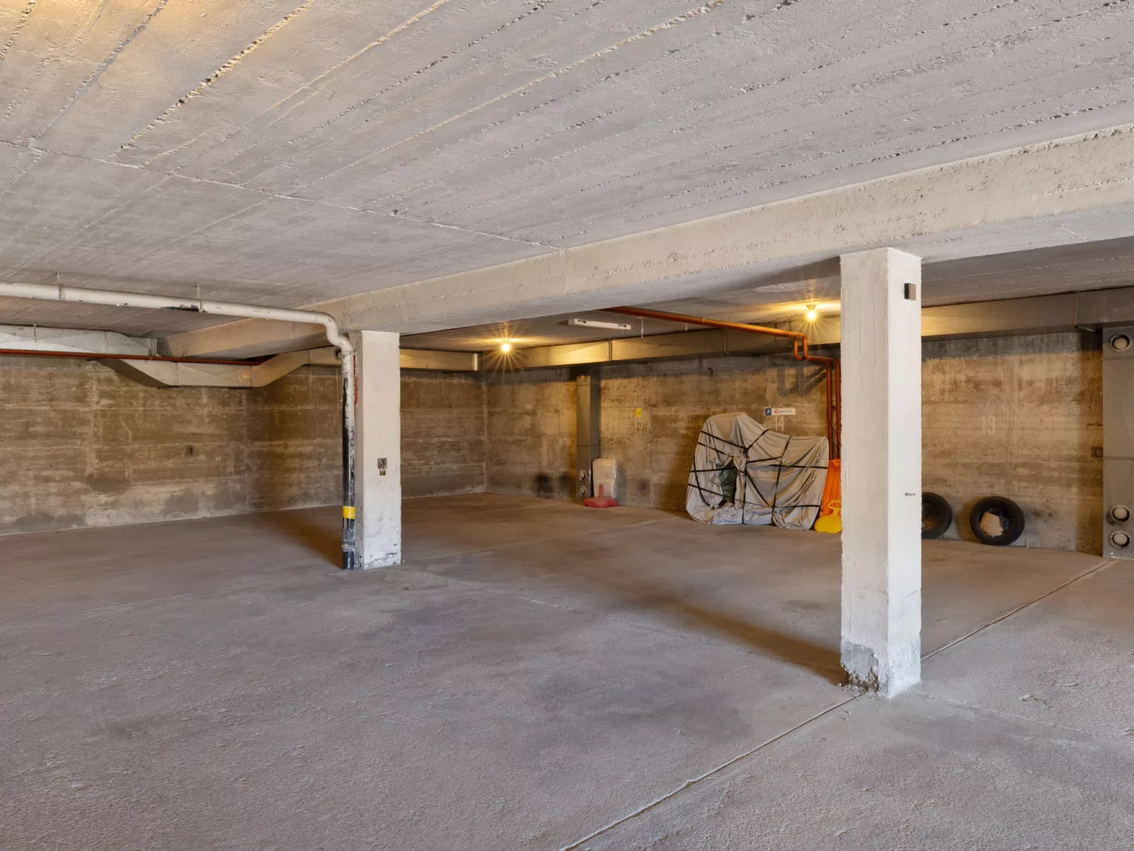 Marigny Dent-Blanche 9-8-Drinnen