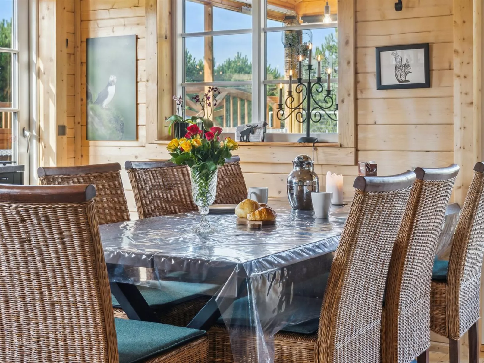 "Vicktoria" - 1.5km from the sea-Inside