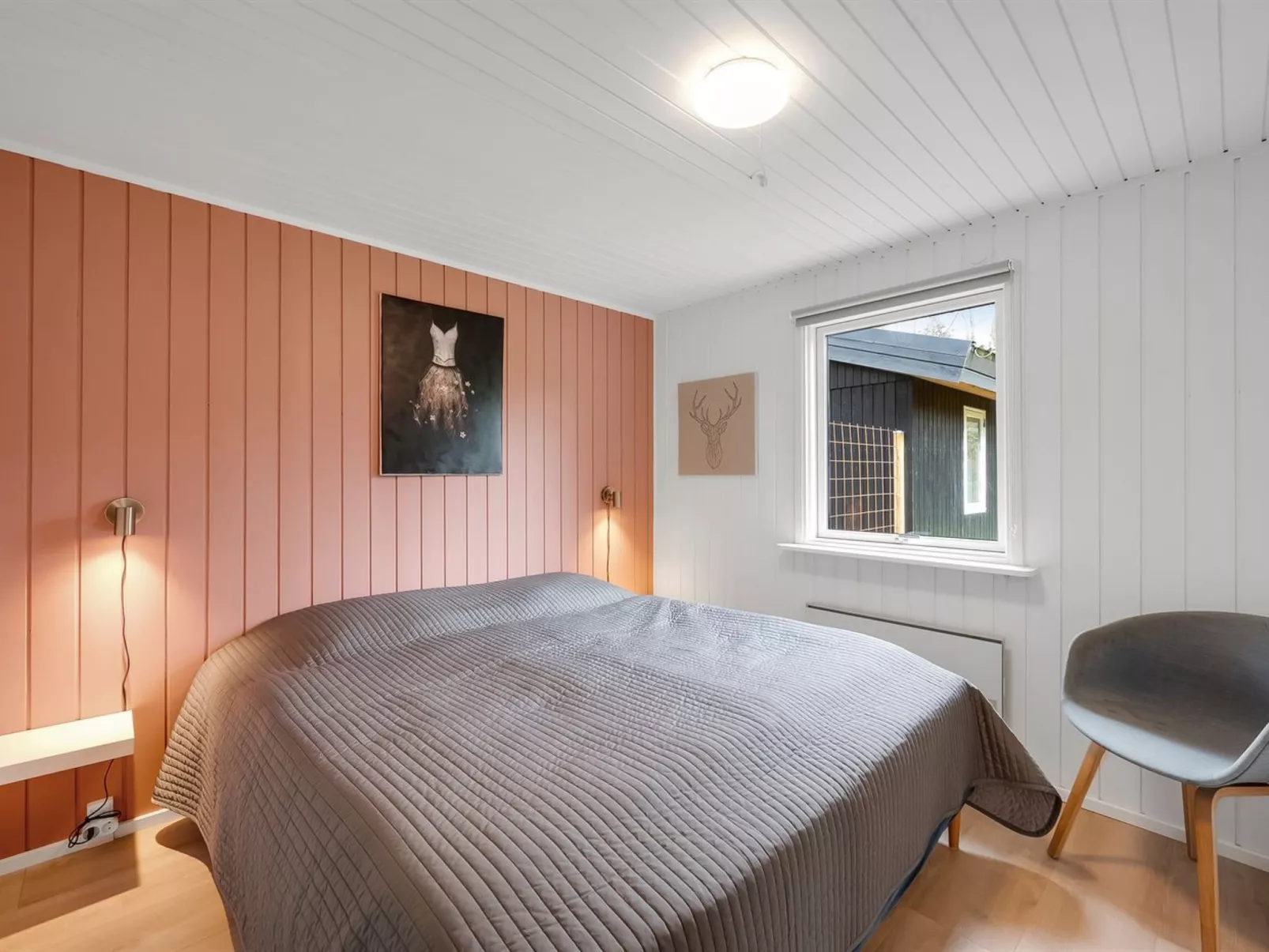 "Gudrid" - 250m to the fjord-Inside