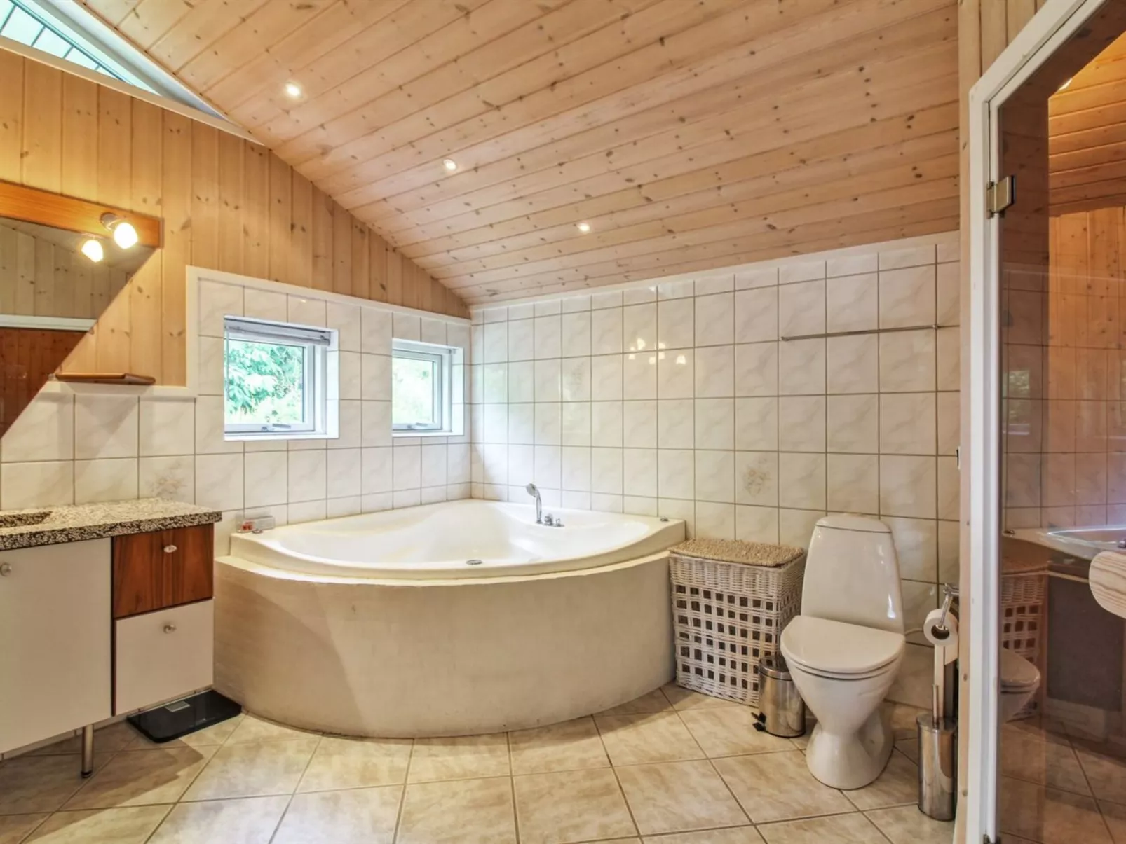 "Arlett" - 950m from the sea-Dedans