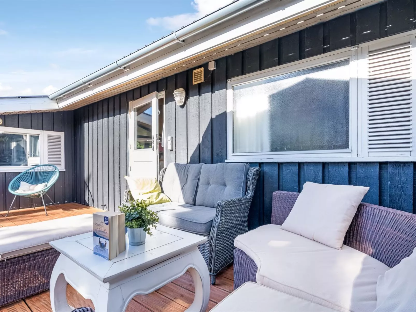 "Zoya" - 470m from the sea-Draußen